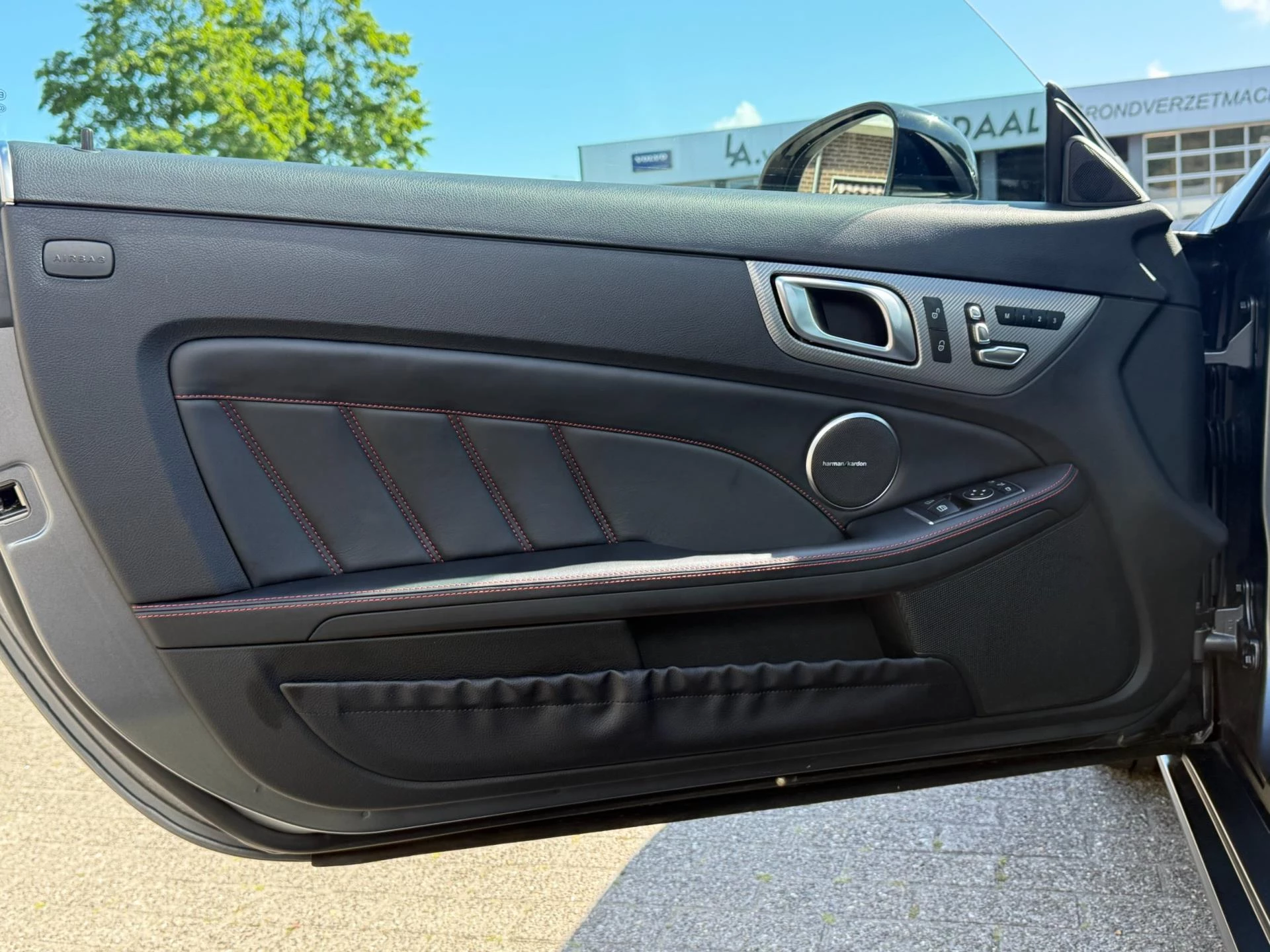 Hoofdafbeelding Mercedes-Benz SLC