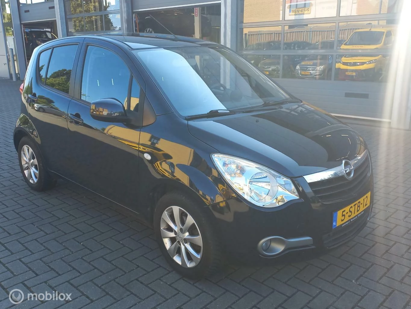 Hoofdafbeelding Opel Agila