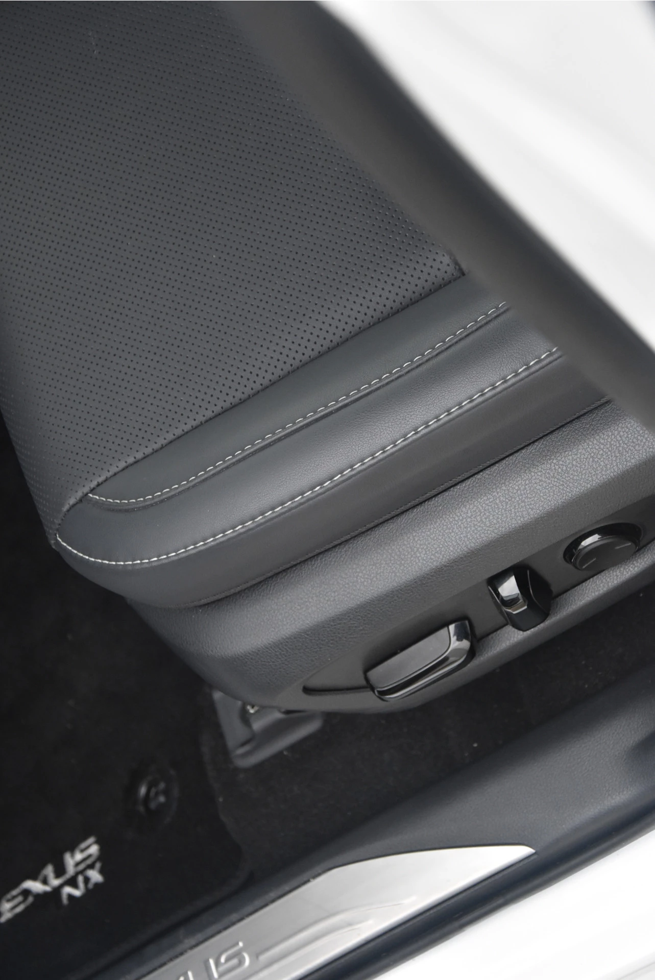 Hoofdafbeelding Lexus NX