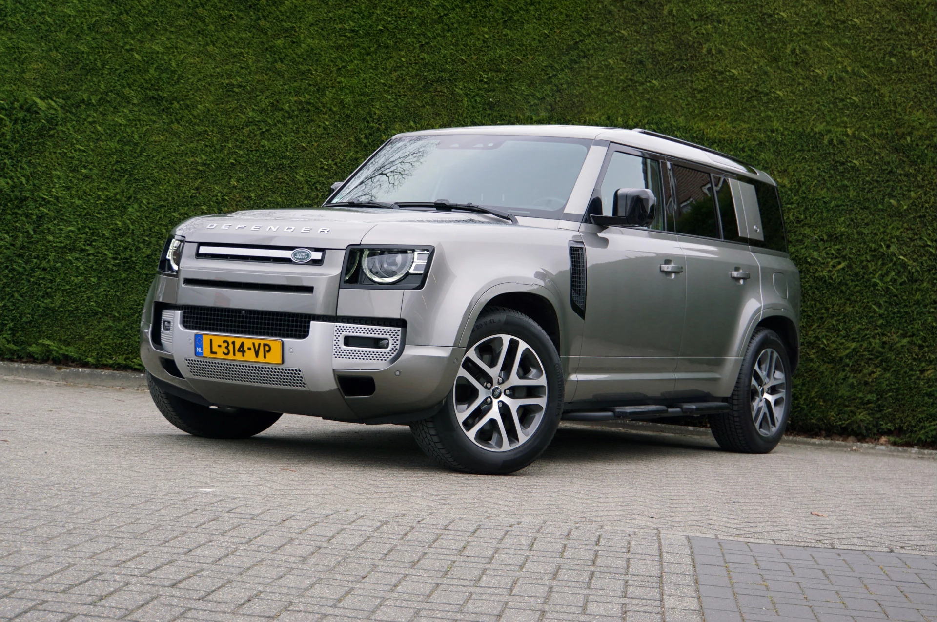 Hoofdafbeelding Land Rover Defender