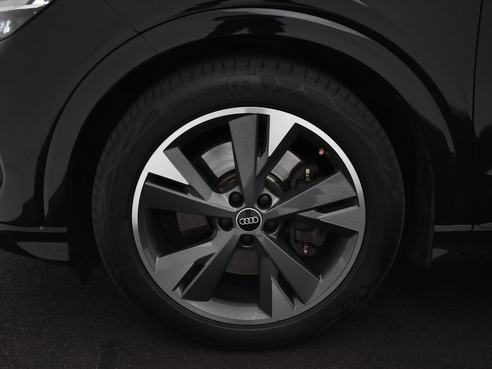Hoofdafbeelding Audi Q4 e-tron