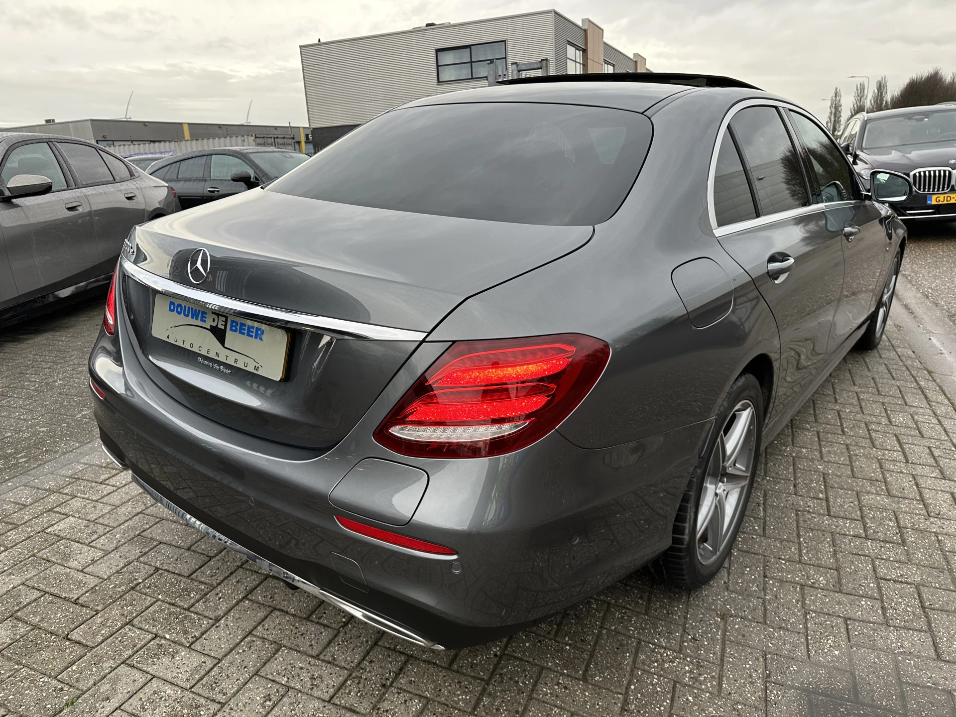 Hoofdafbeelding Mercedes-Benz E-Klasse