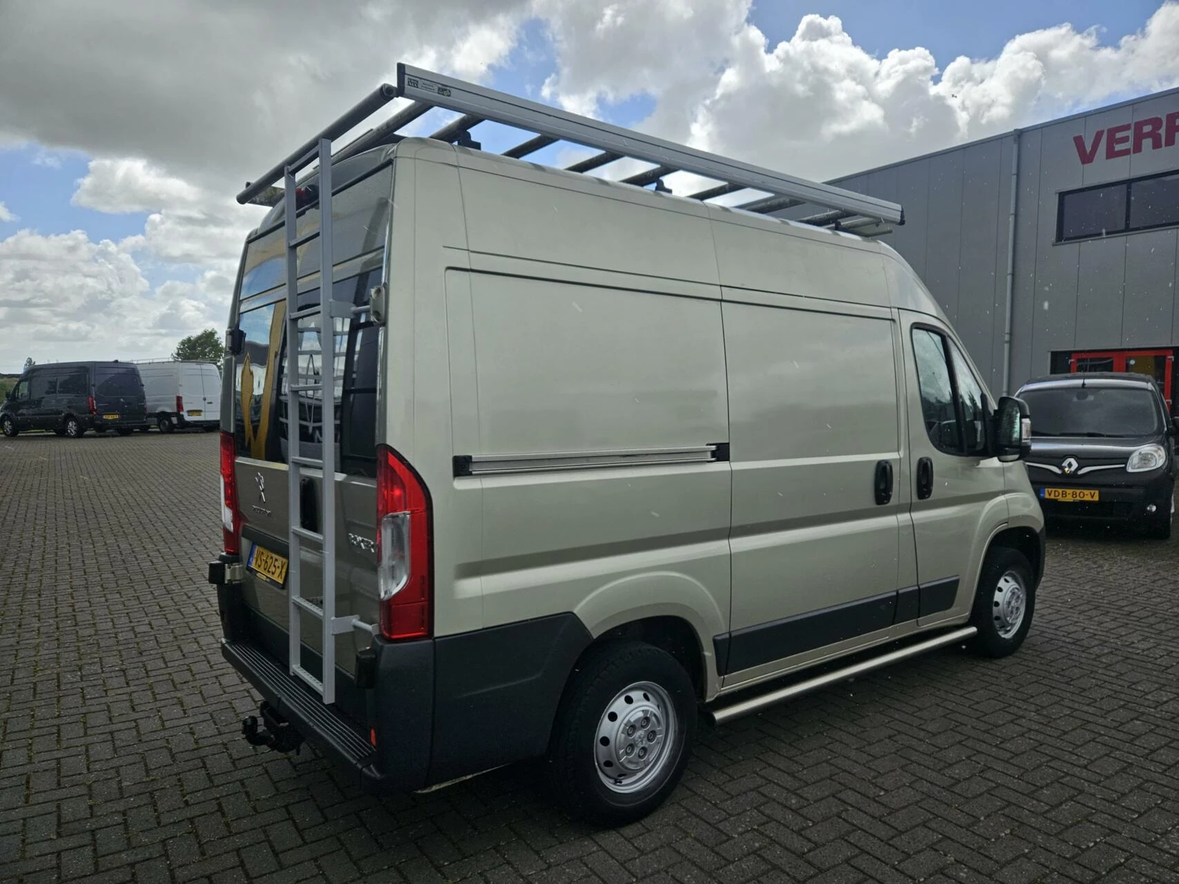 Hoofdafbeelding Peugeot Boxer