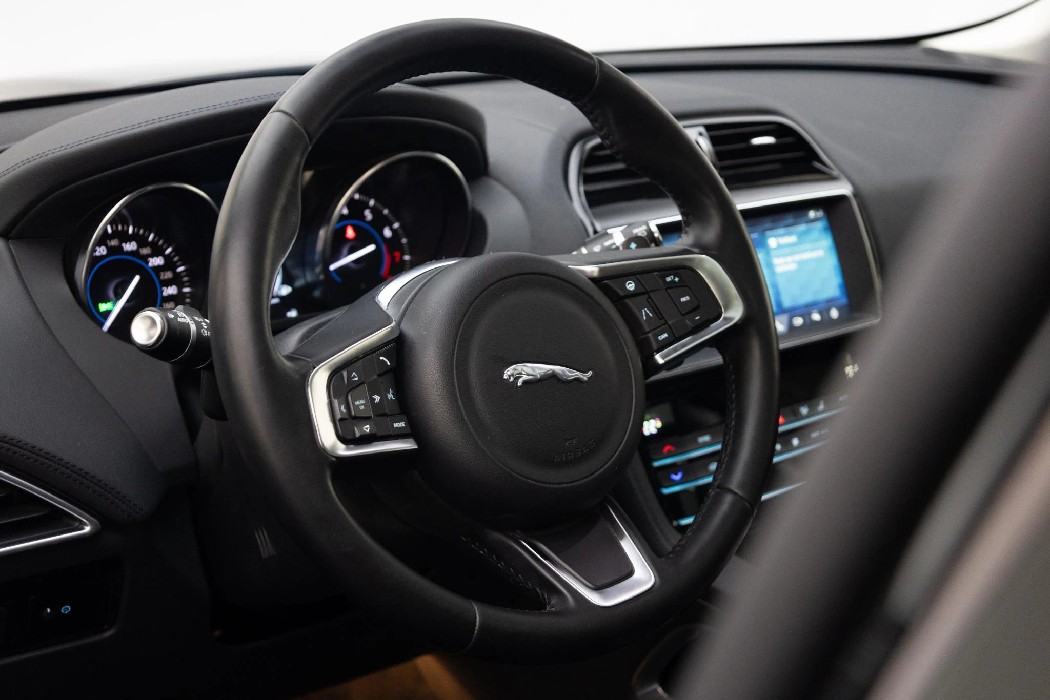 Hoofdafbeelding Jaguar F-PACE