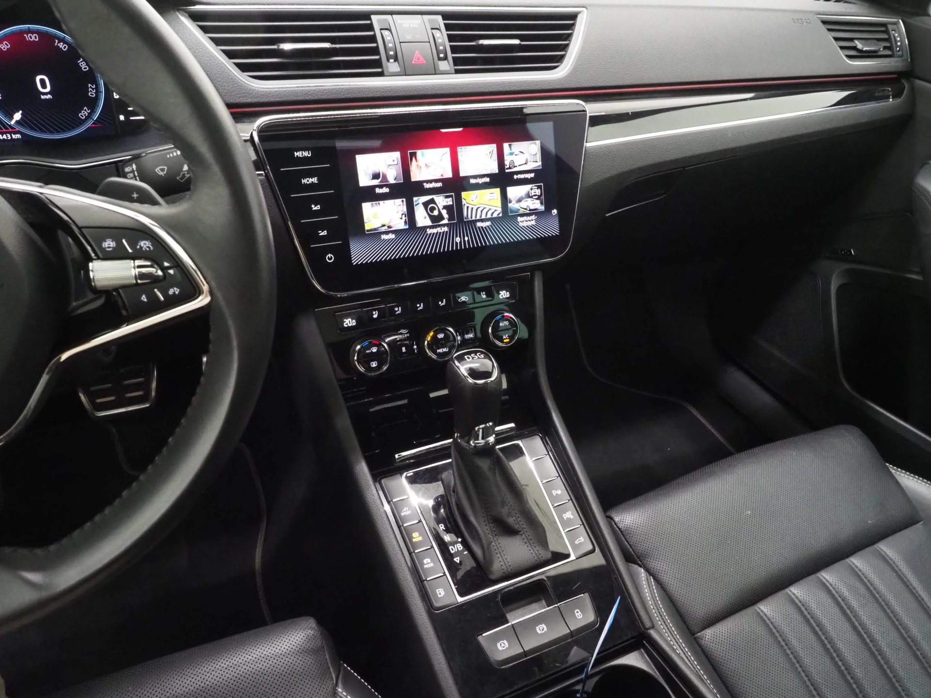 Hoofdafbeelding Škoda Superb