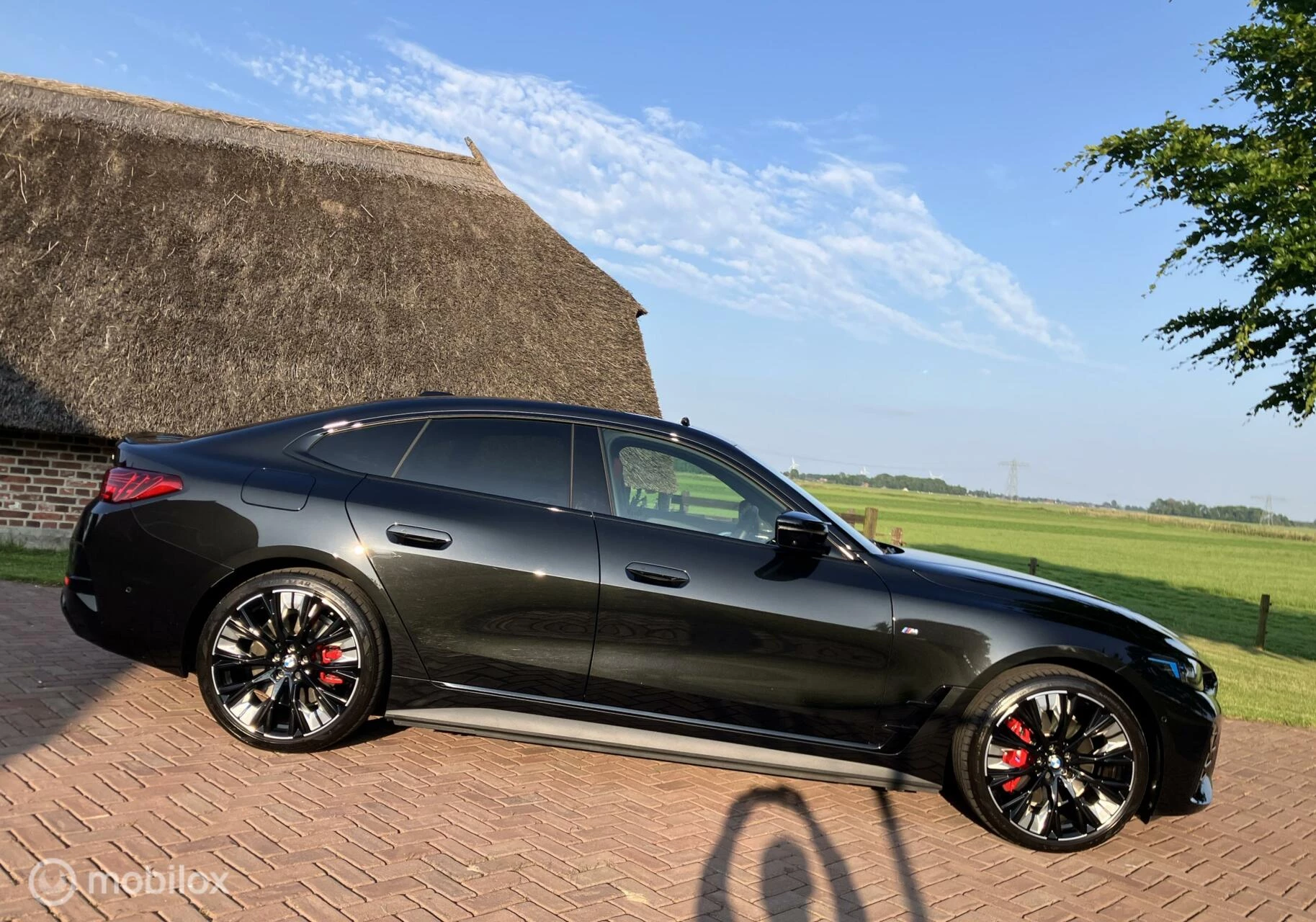 Hoofdafbeelding BMW i4