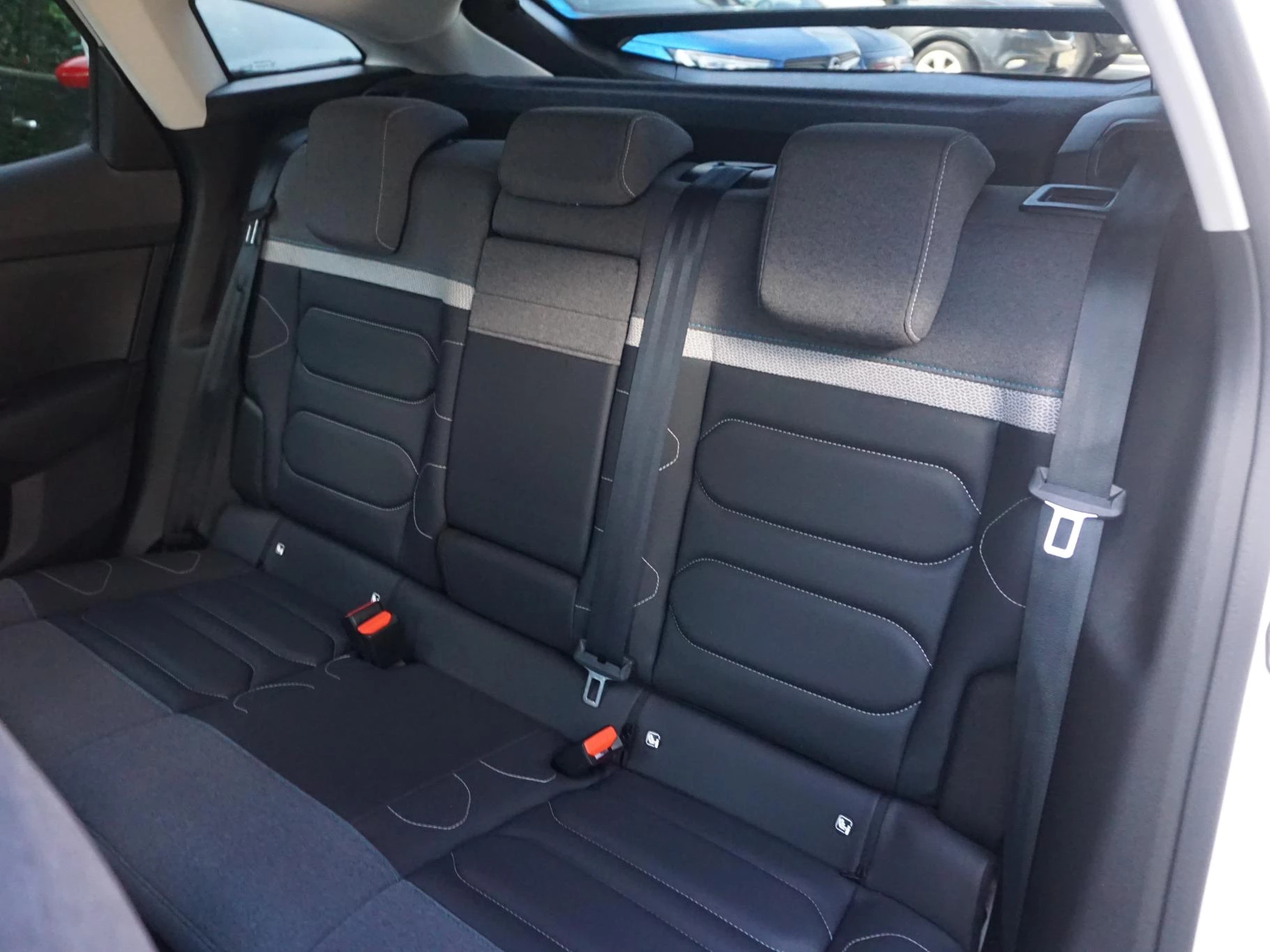 Hoofdafbeelding Citroën ë-C4