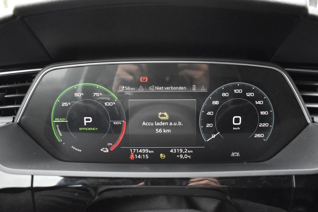 Hoofdafbeelding Audi e-tron