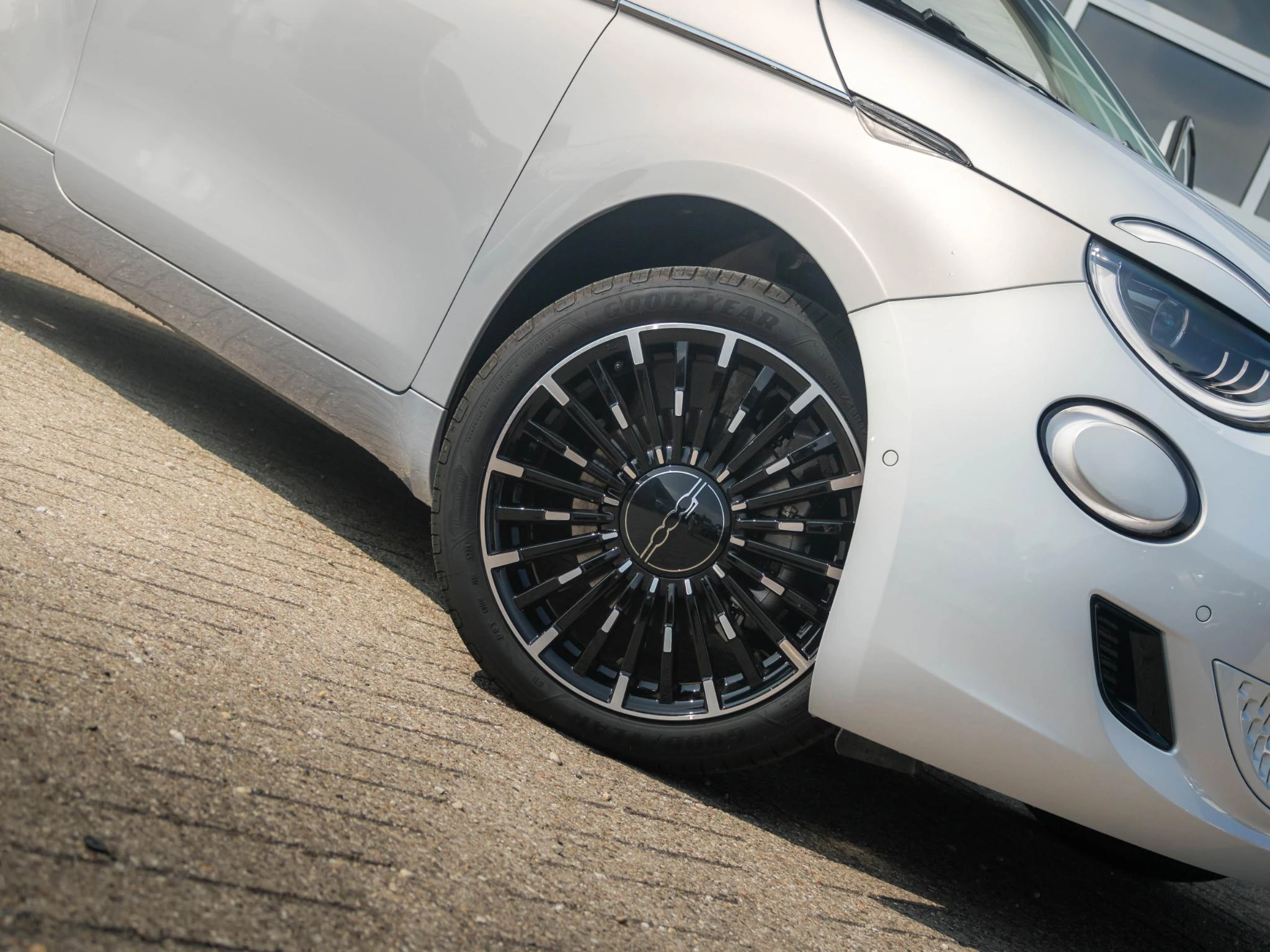 Hoofdafbeelding Fiat 500e
