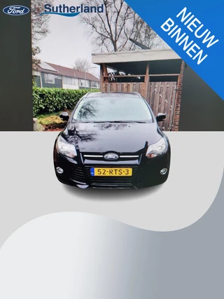 Ford Focus Wagon 1.6 TI-VCT First Edition | Climate Control | Cruise Control | 17 Inch Lichtmetalen Velgen