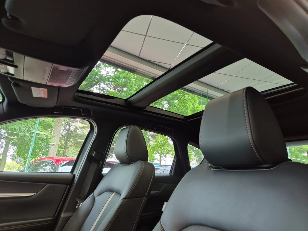 Hoofdafbeelding Mazda CX-60