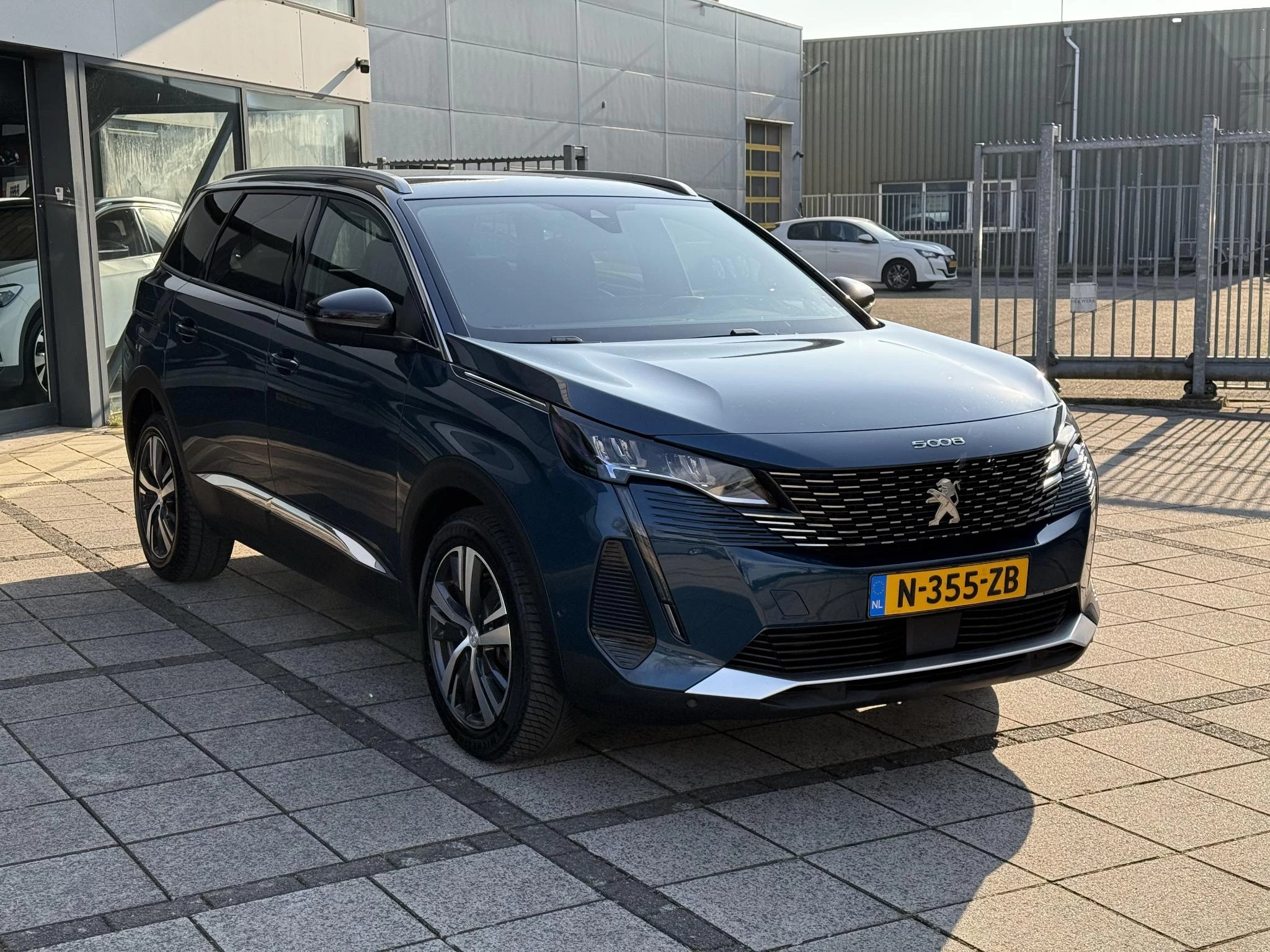 Hoofdafbeelding Peugeot 5008
