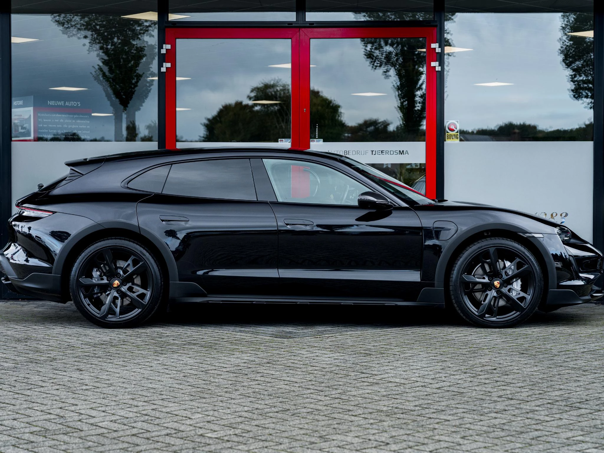 Hoofdafbeelding Porsche Taycan