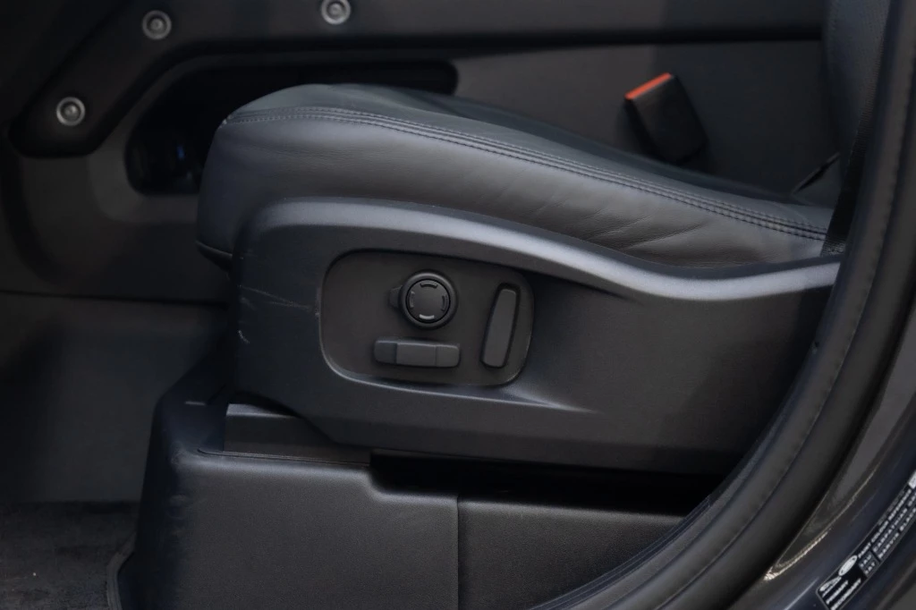 Hoofdafbeelding Land Rover Defender