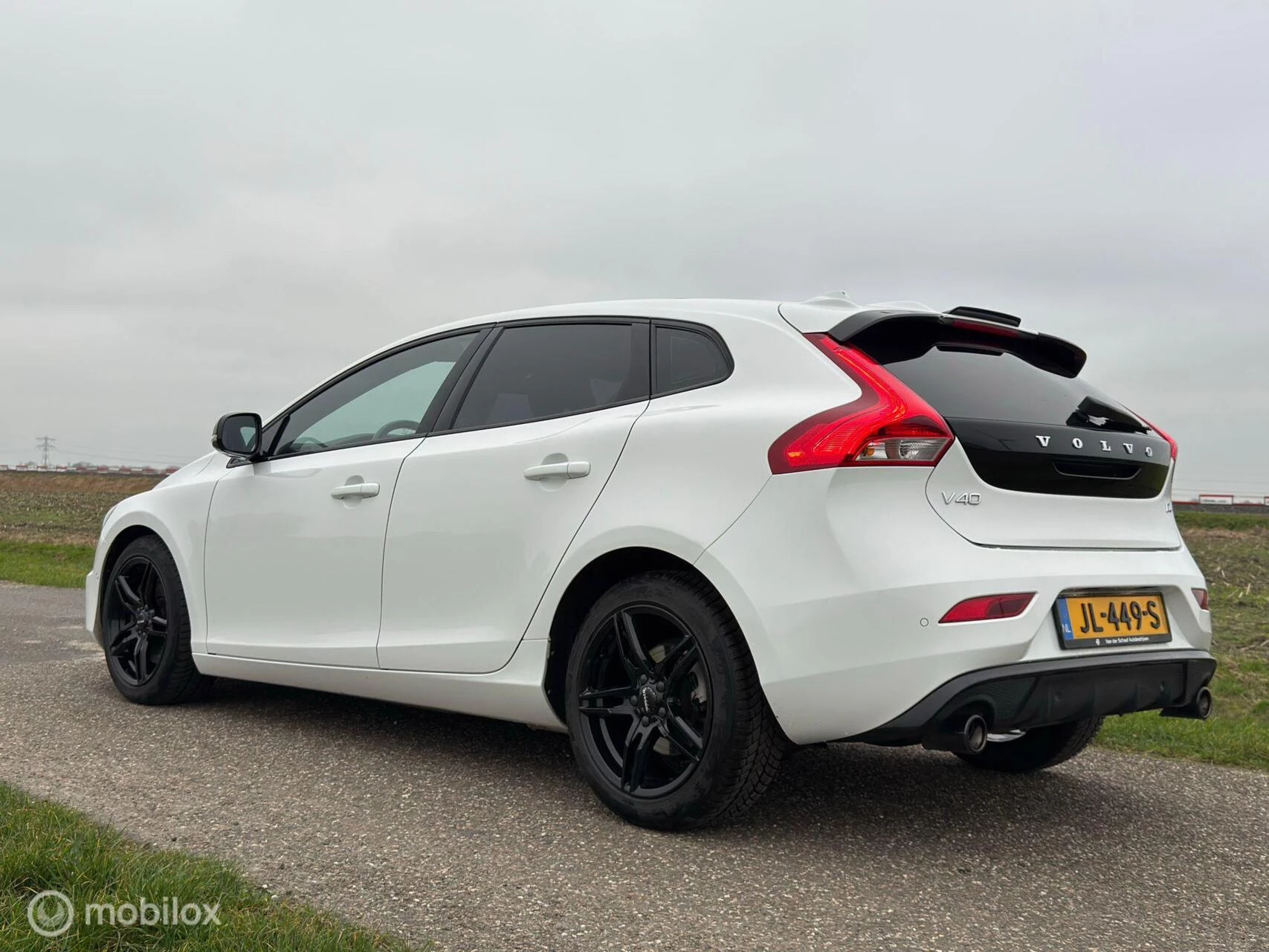 Hoofdafbeelding Volvo V40
