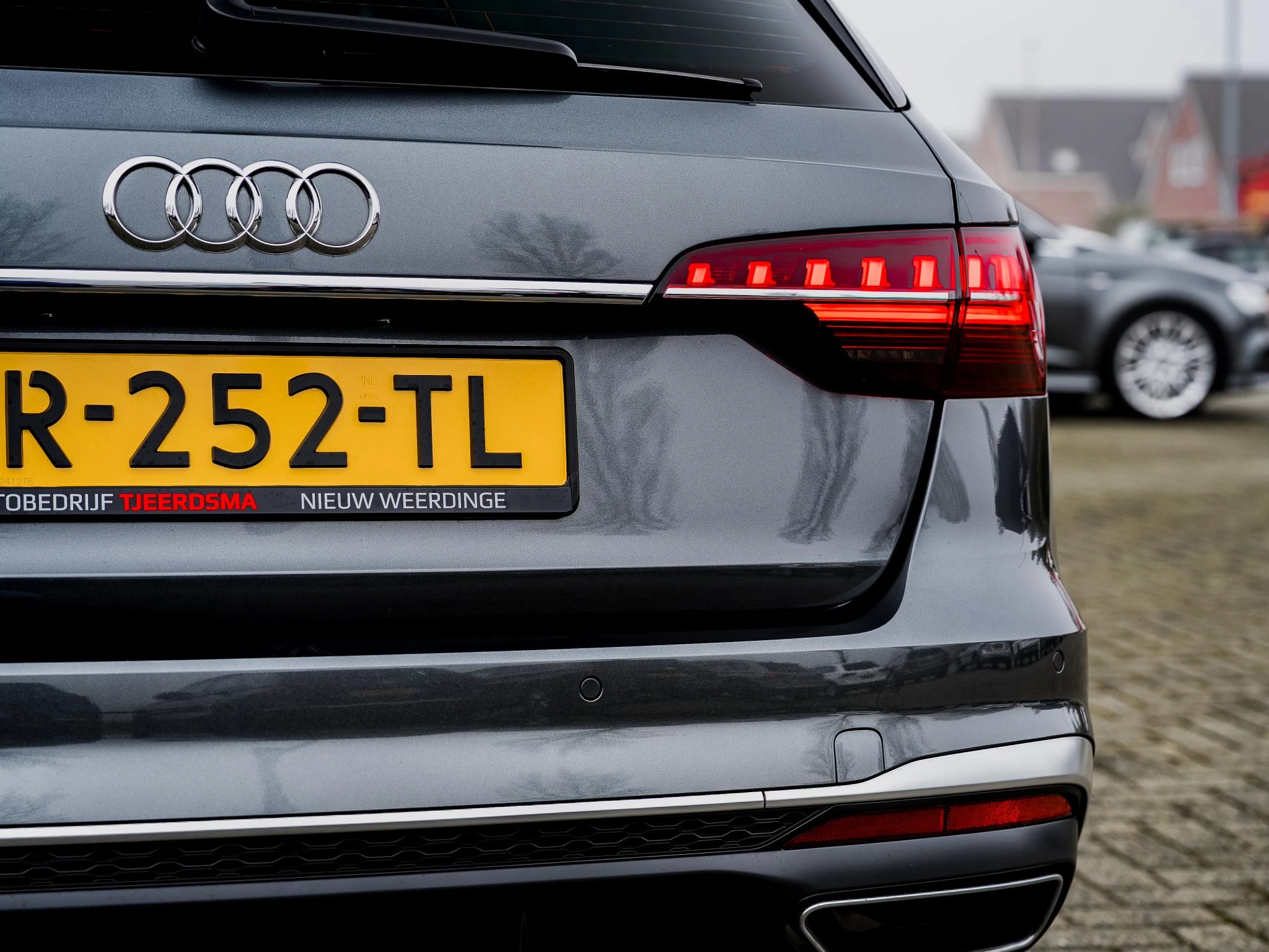 Hoofdafbeelding Audi A4