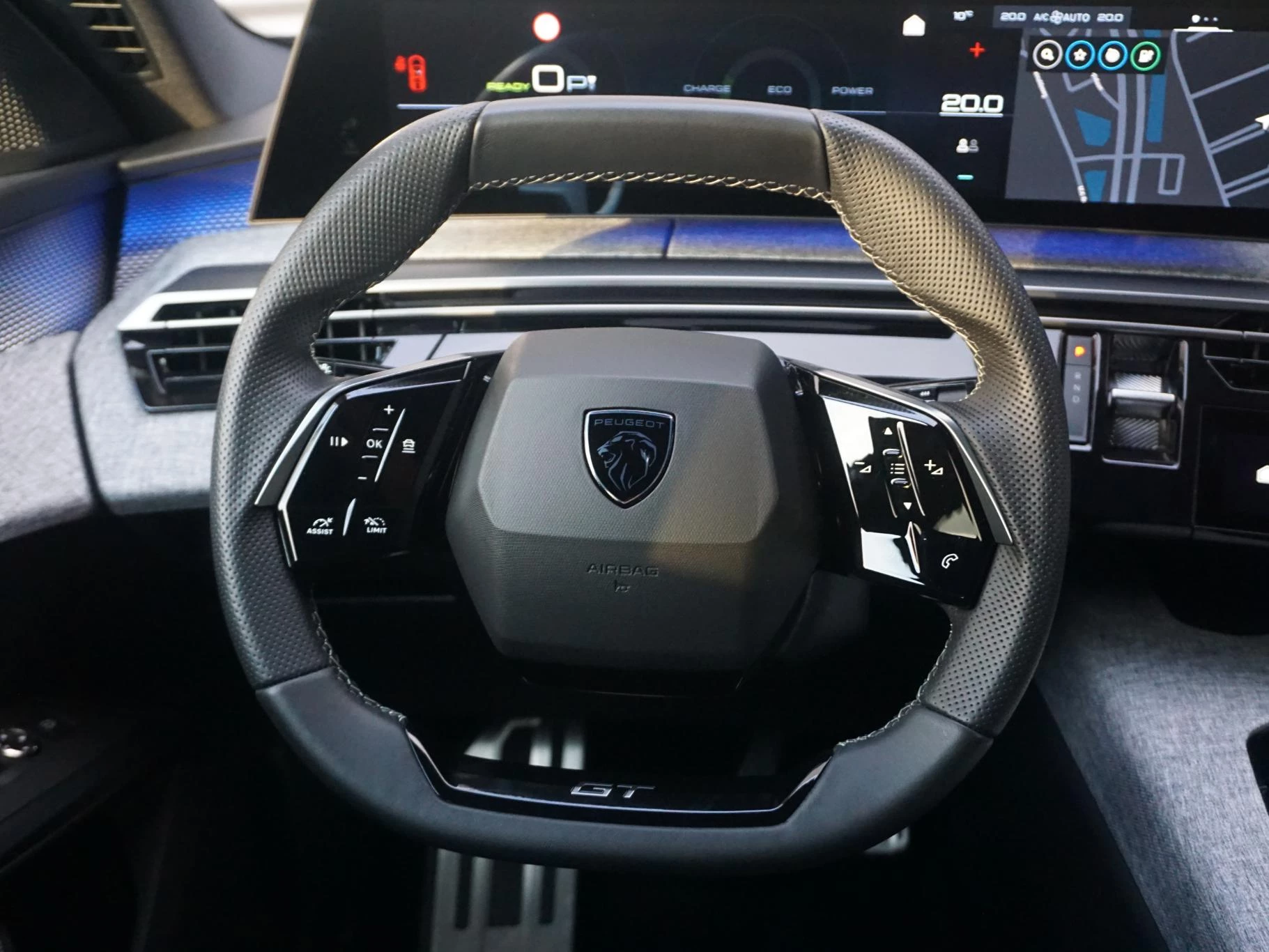 Hoofdafbeelding Peugeot e-3008