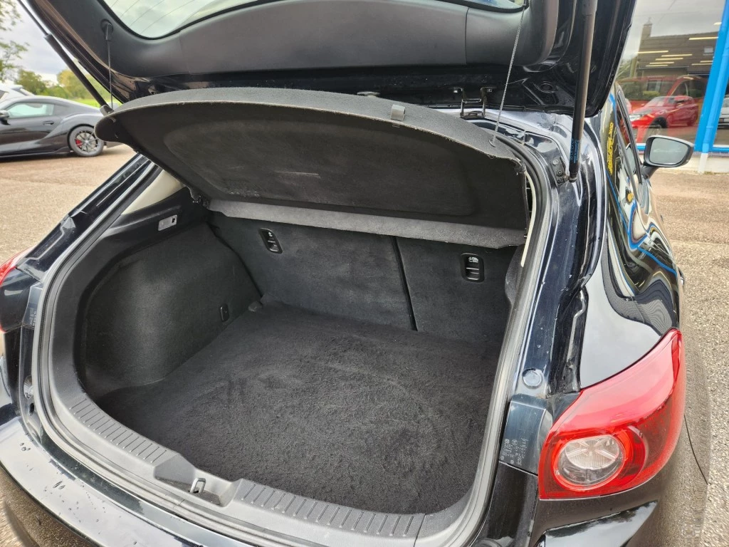 Hoofdafbeelding Mazda 3