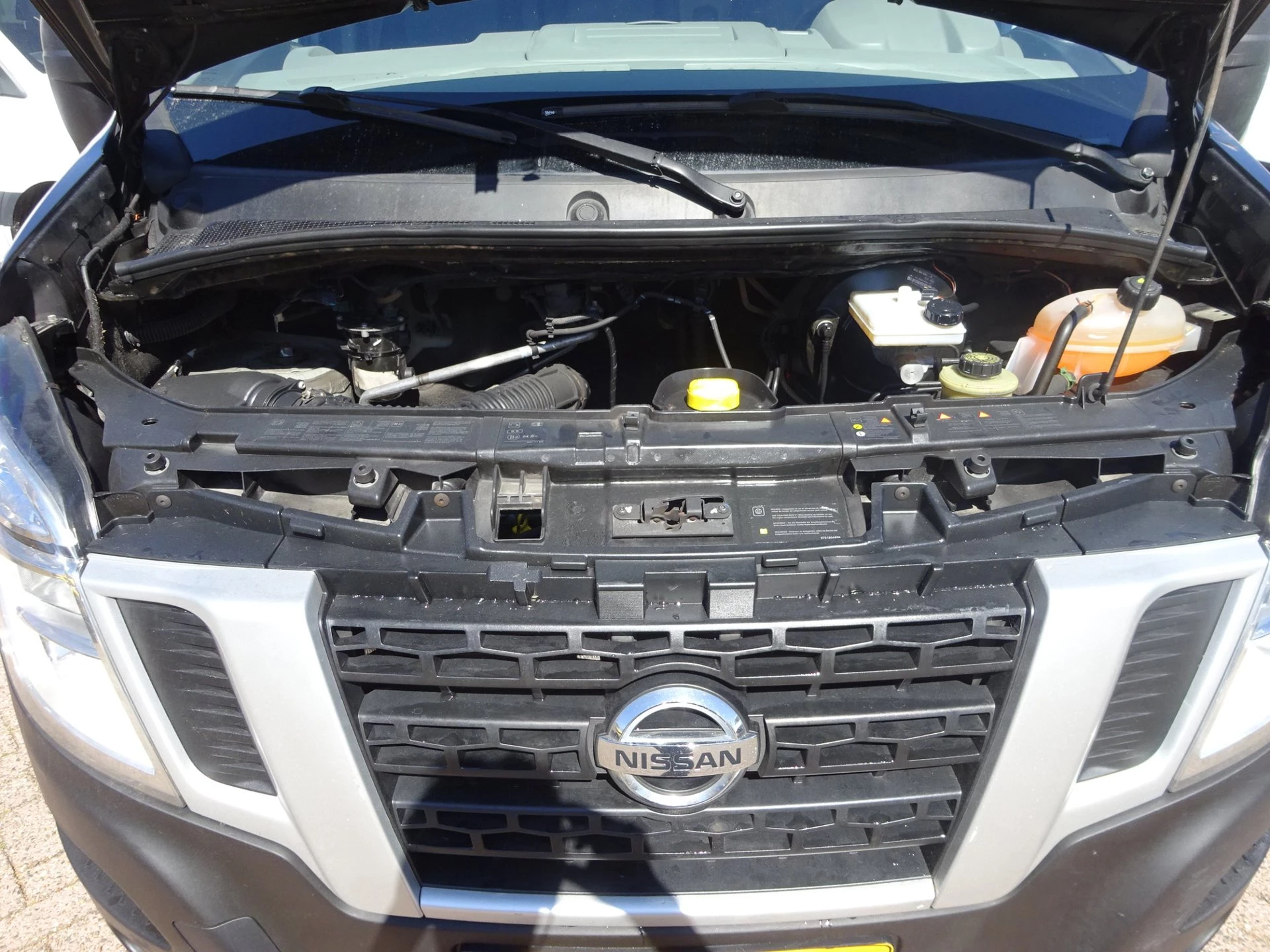 Hoofdafbeelding Nissan NV400