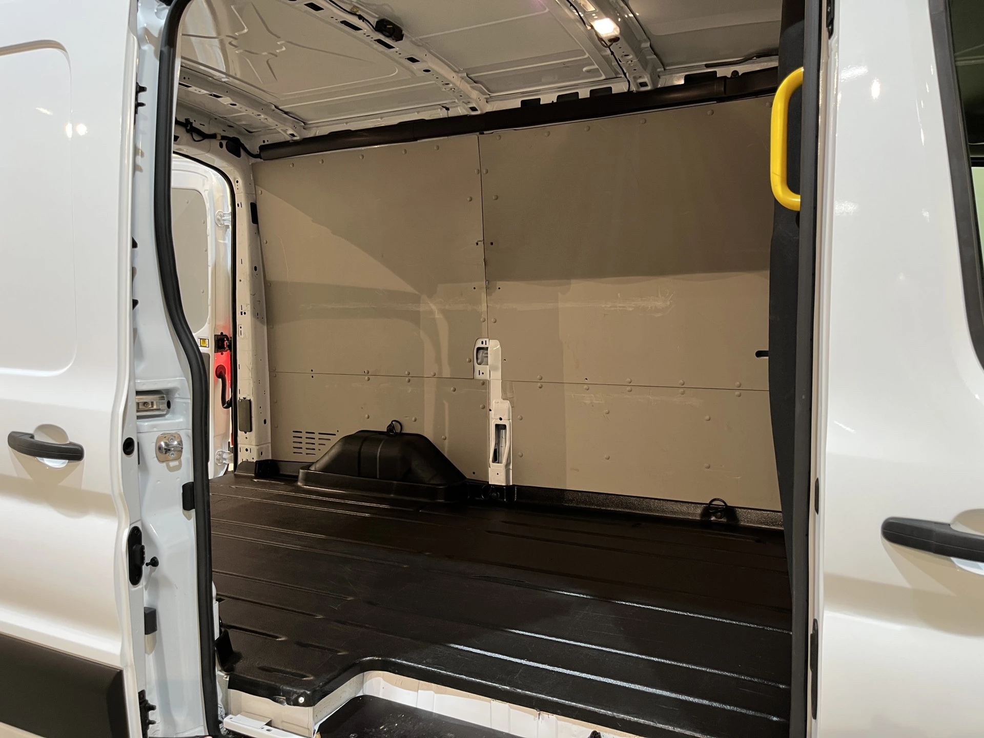 Hoofdafbeelding Ford E-Transit