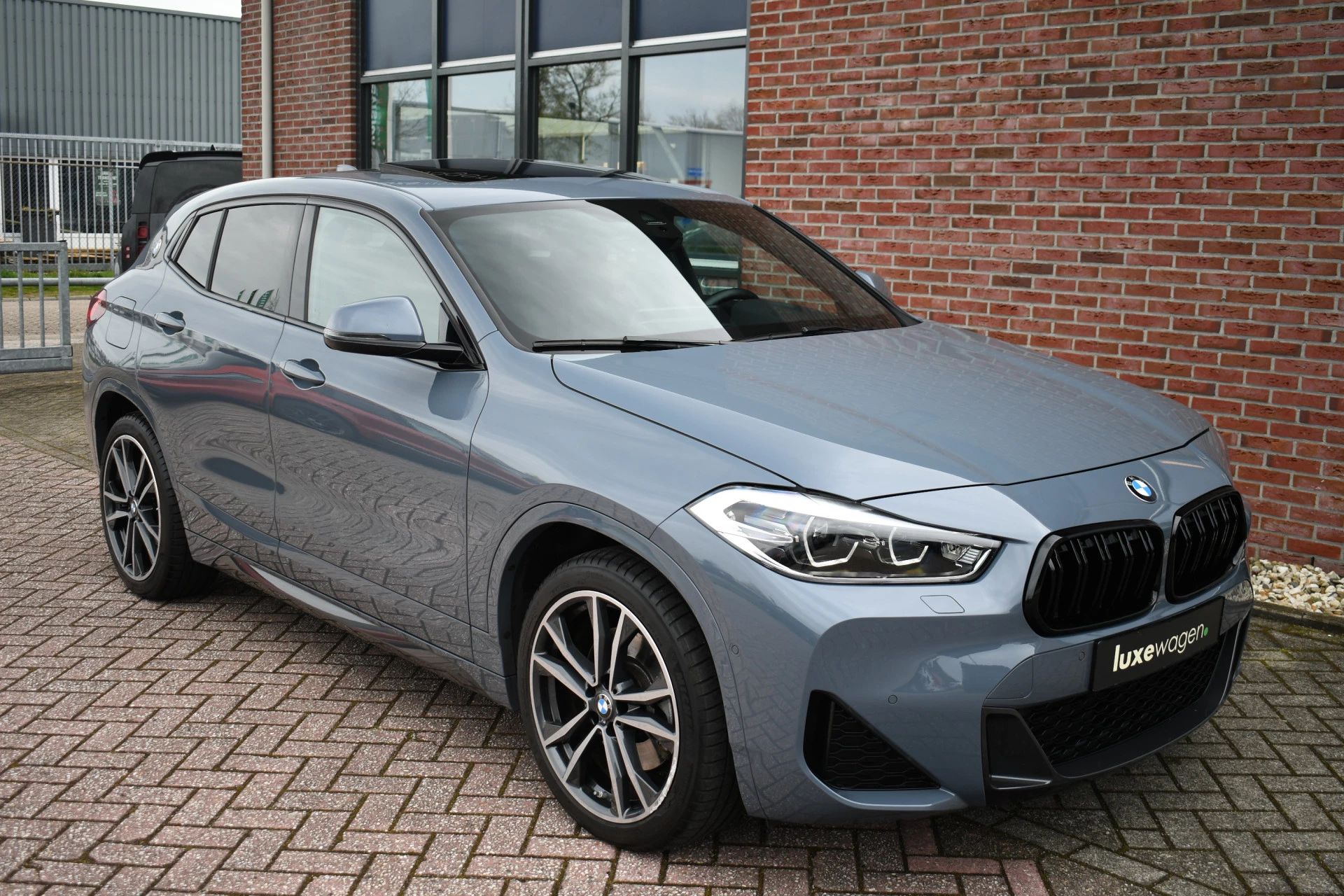Hoofdafbeelding BMW X2