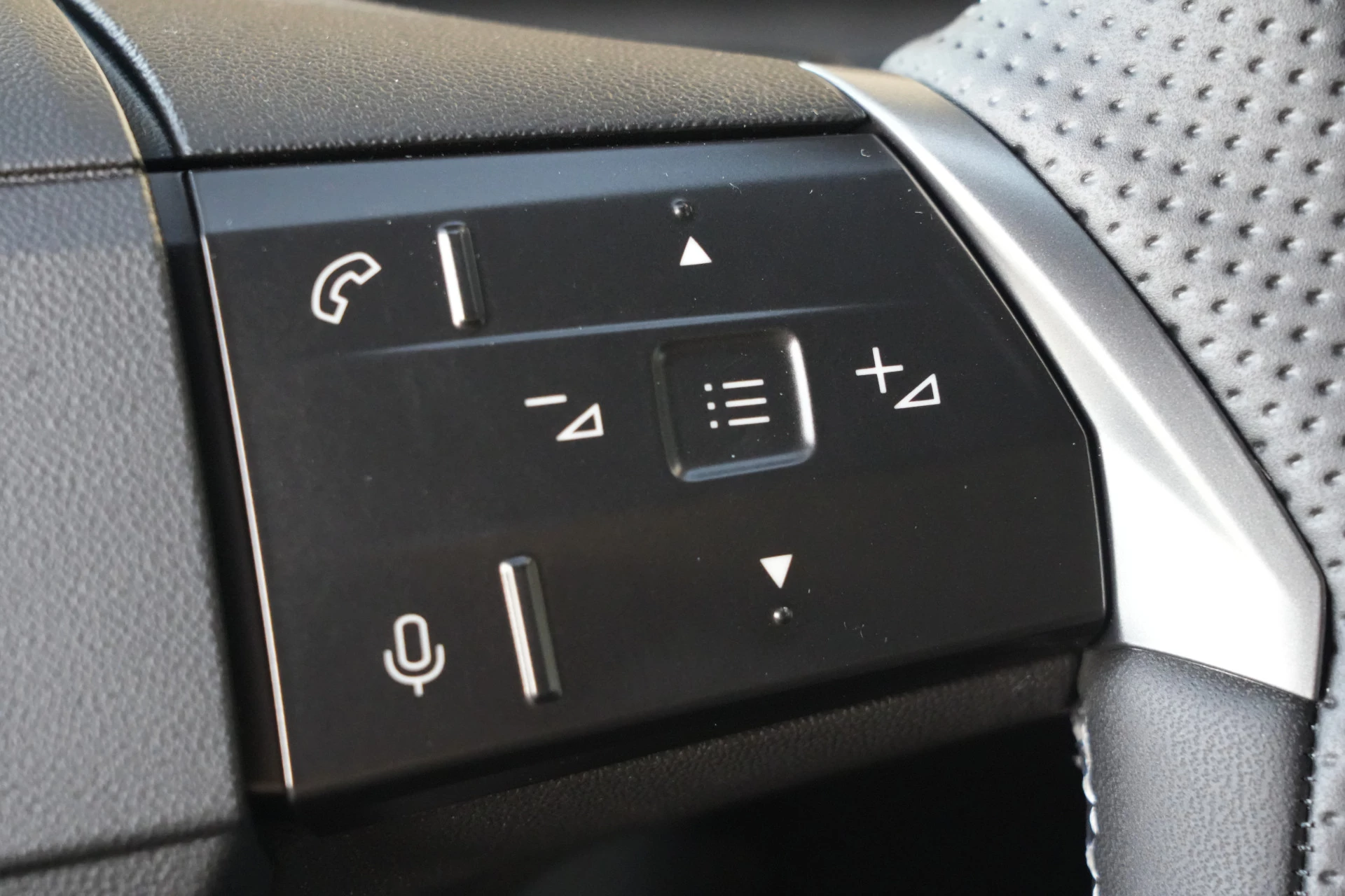 Hoofdafbeelding Opel Grandland