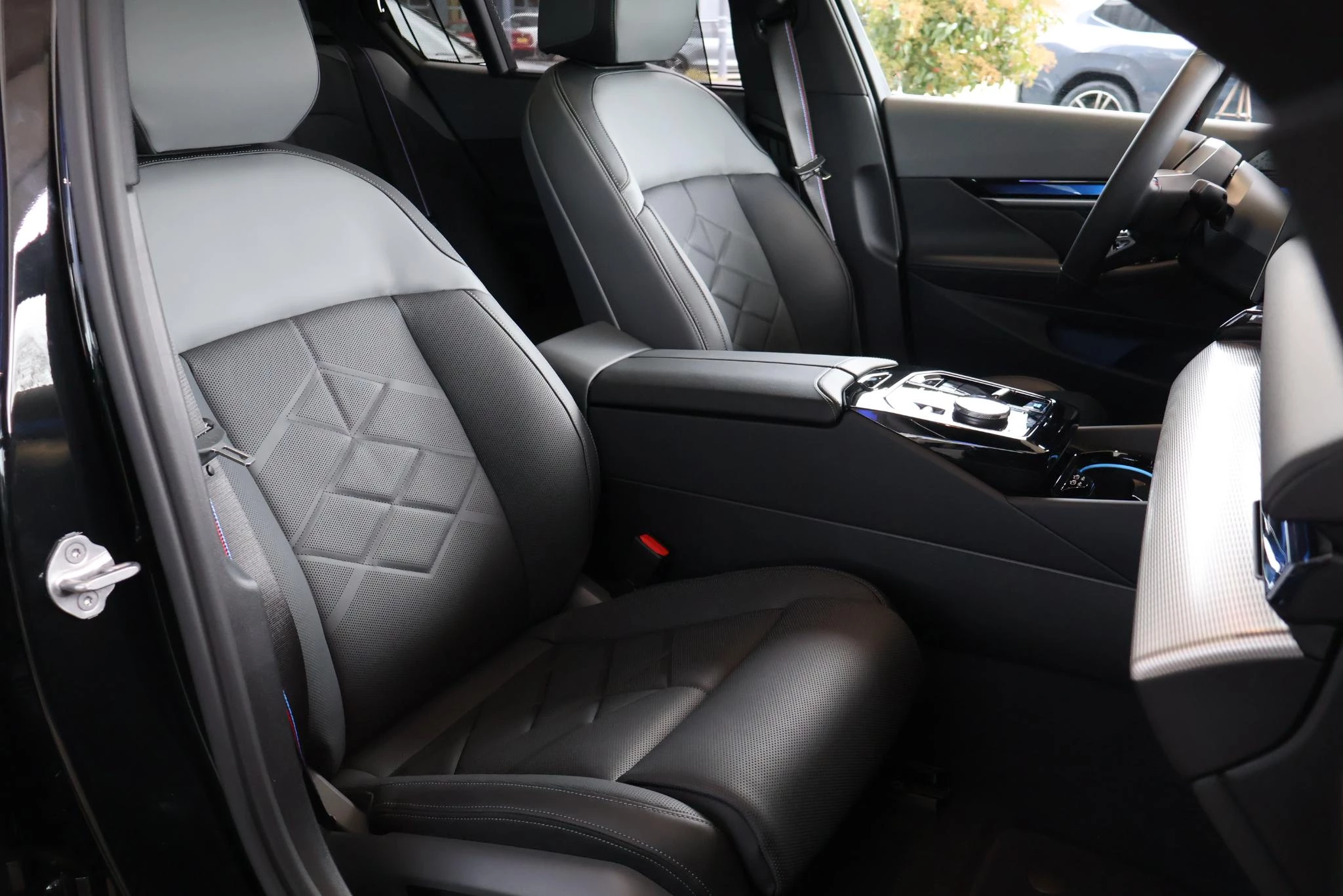 Hoofdafbeelding BMW i5