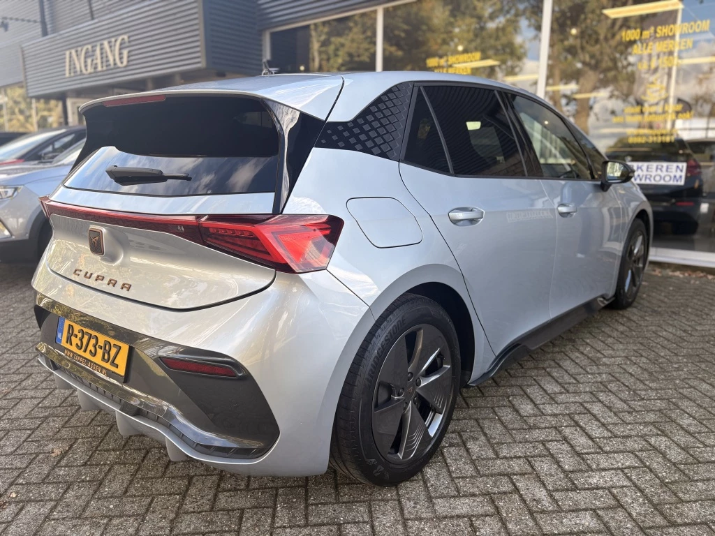 Hoofdafbeelding CUPRA Born