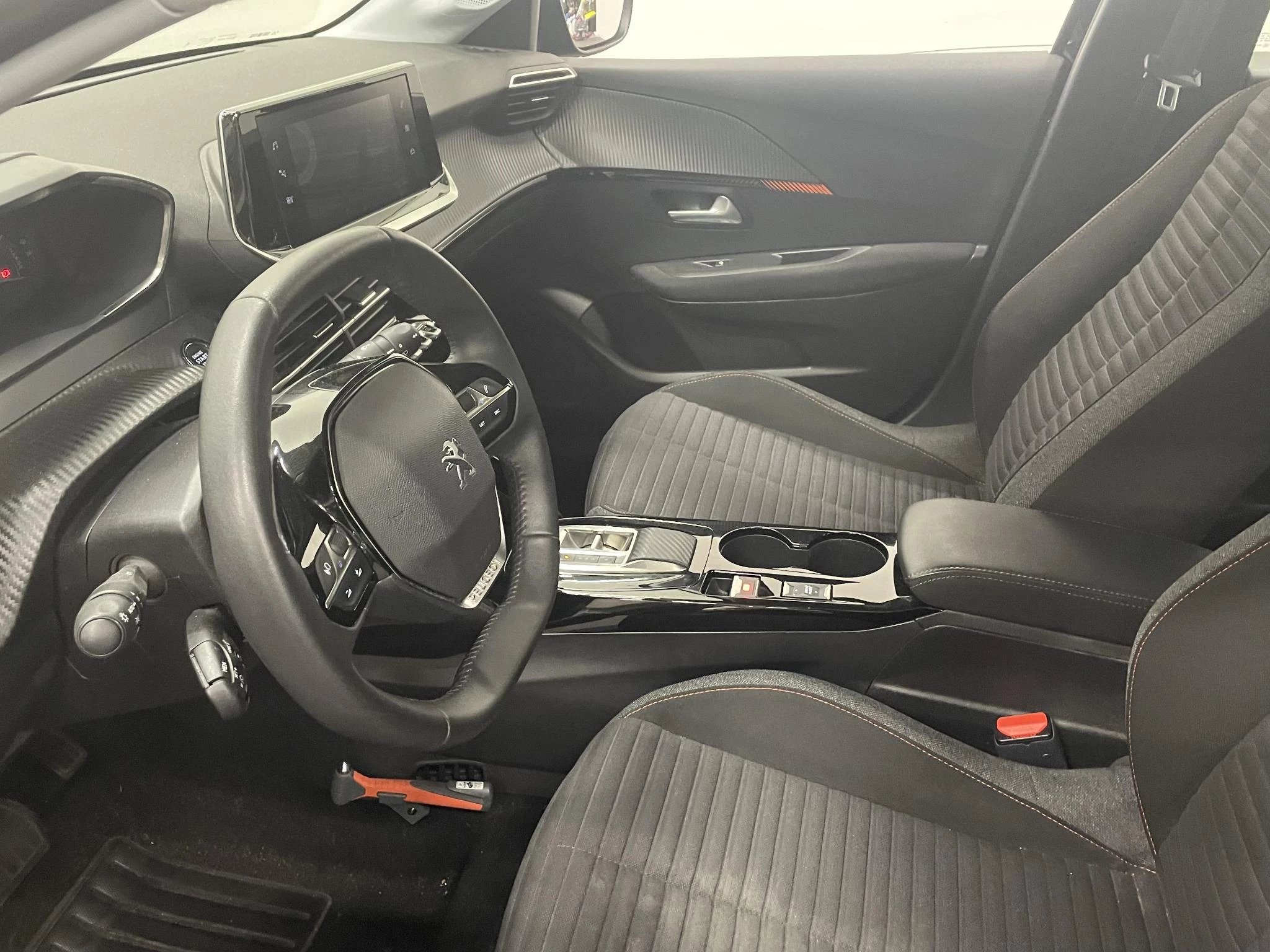 Hoofdafbeelding Peugeot e-208