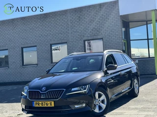 Skoda Superb Combi 1.6 TDI Style|Sfeer Leer Carplay Camera