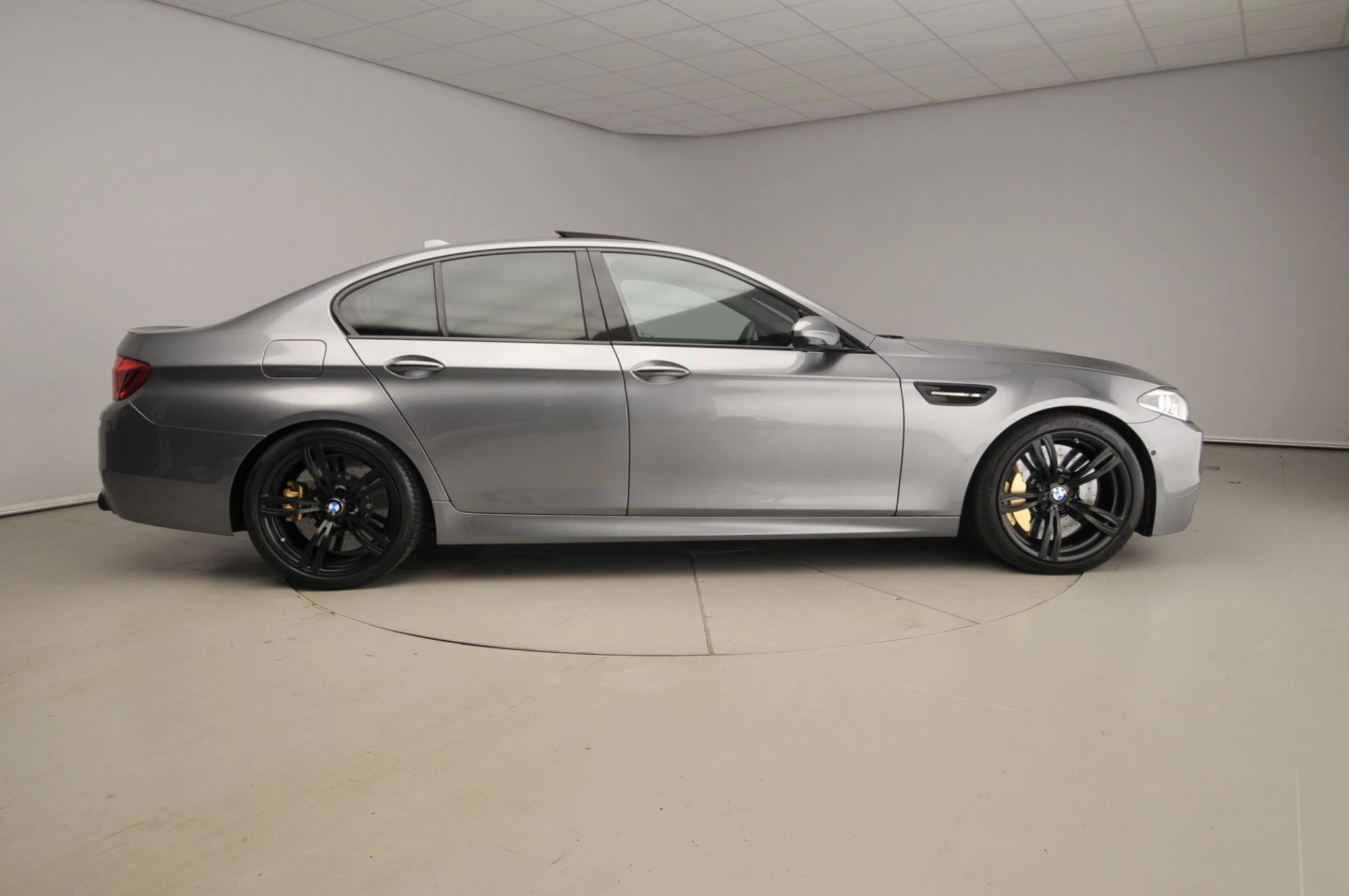 Hoofdafbeelding BMW M5