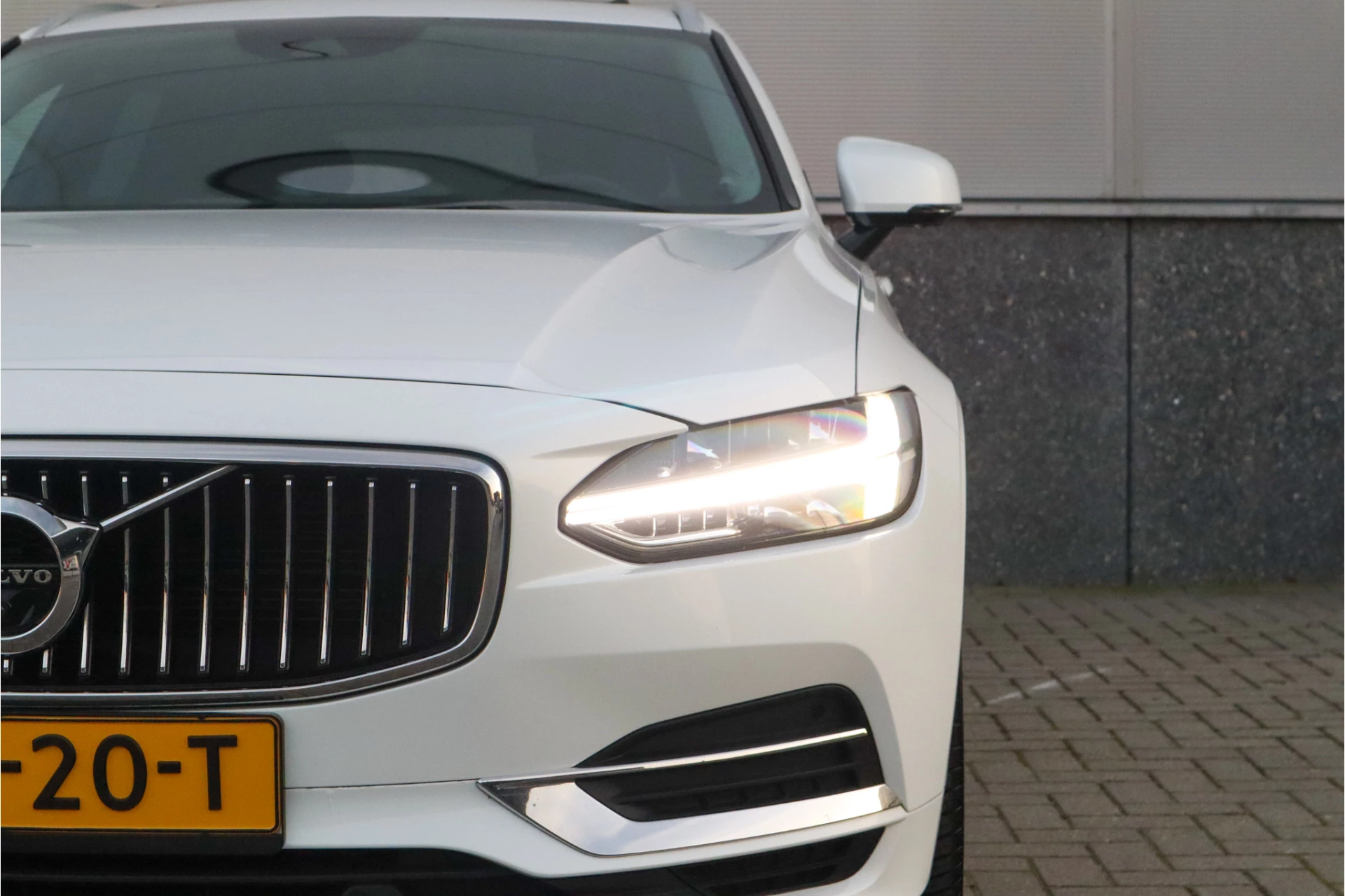 Hoofdafbeelding Volvo V90