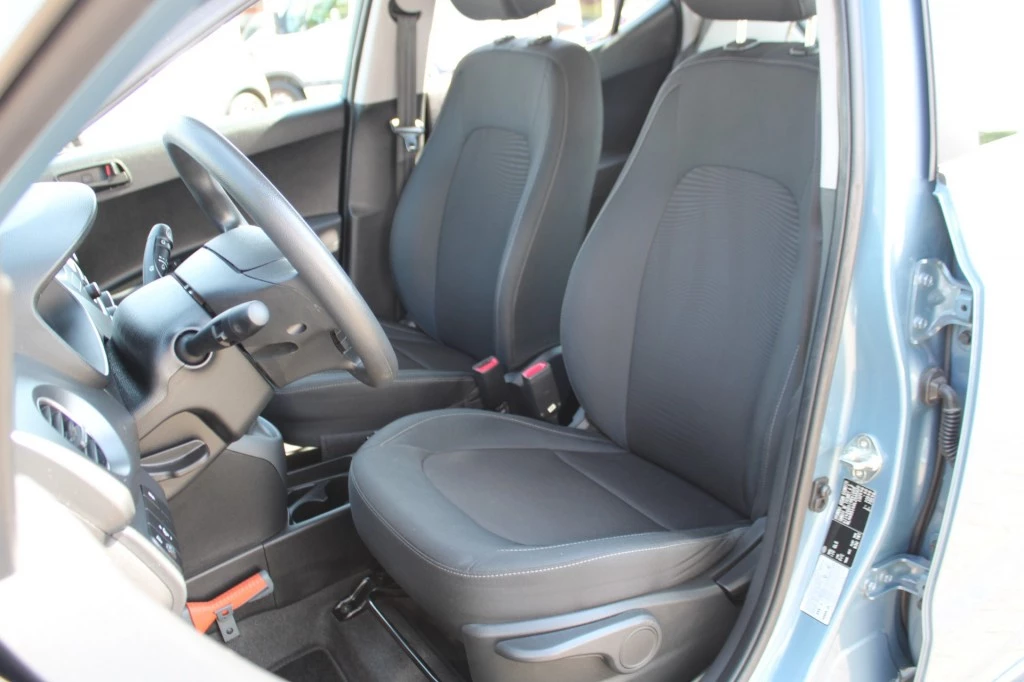 Hoofdafbeelding Hyundai i10