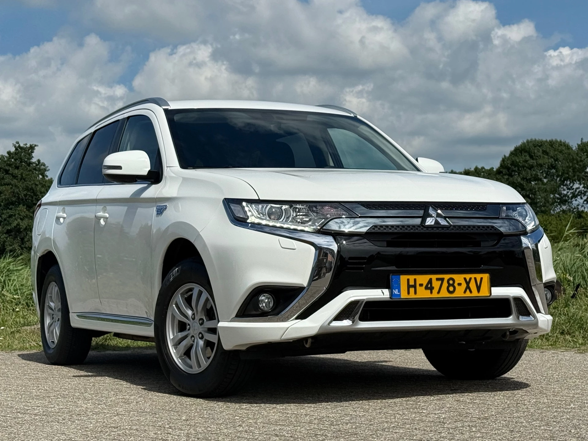 Hoofdafbeelding Mitsubishi Outlander