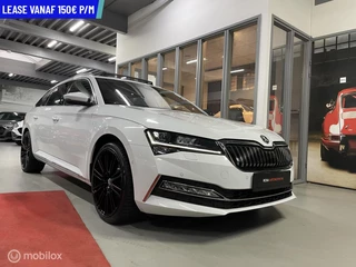 Hoofdafbeelding Škoda Superb Skoda Superb Combi 1.4 TSI iVDSG VIRTUAL  PANO DSG PDC ACC LEER MASSAGE MASSAGE Voor en achter stoelverw.