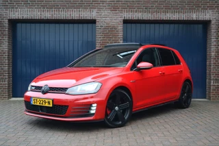 Volkswagen Golf GTI 2.0 TSI 220pk | Panoramadak | Stoelverwarming | Adaptive Cruise | Navi | Clima