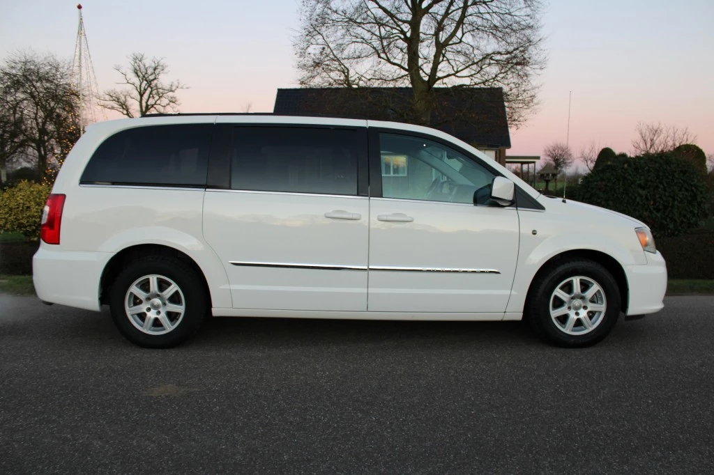 Hoofdafbeelding Chrysler Town Country