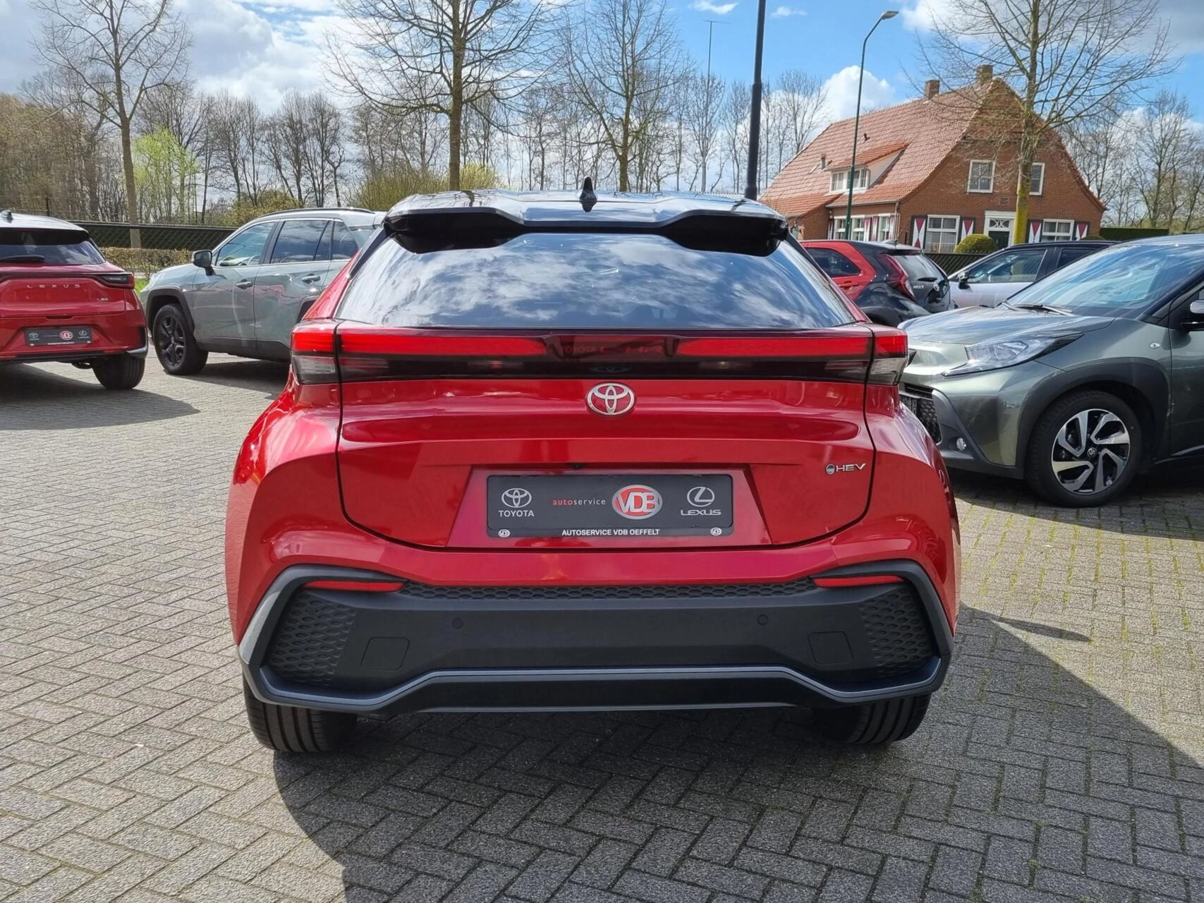 Hoofdafbeelding Toyota C-HR