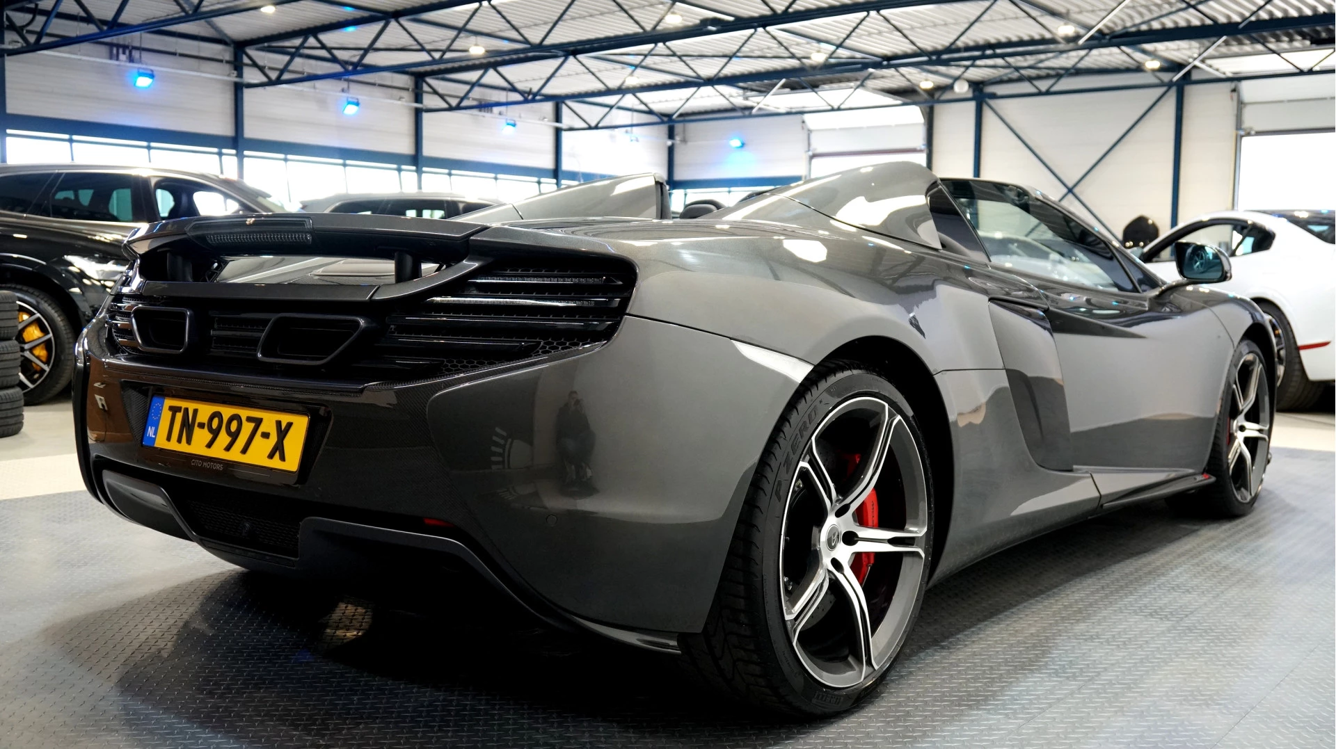 Hoofdafbeelding McLaren 650S
