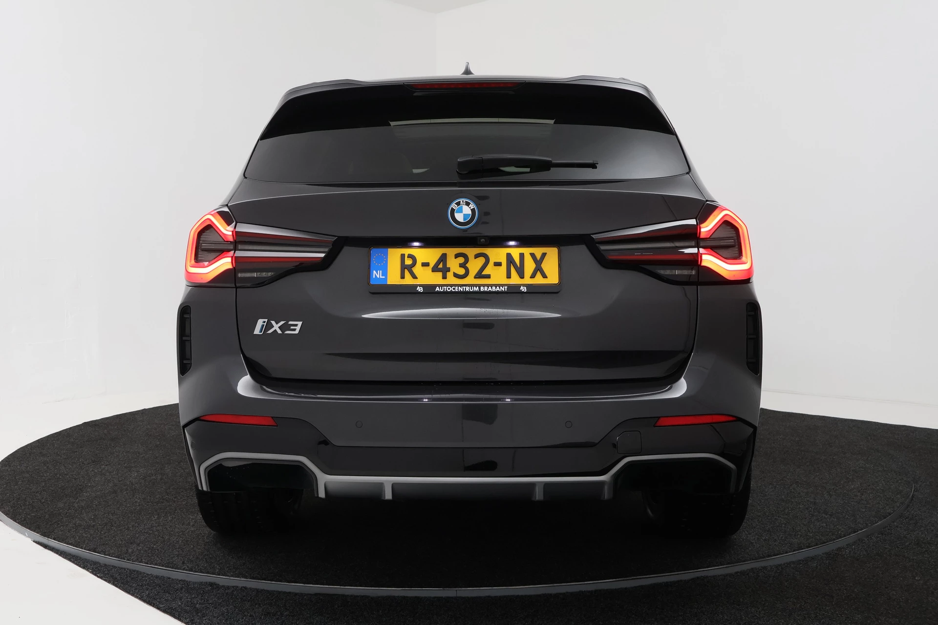Hoofdafbeelding BMW iX3