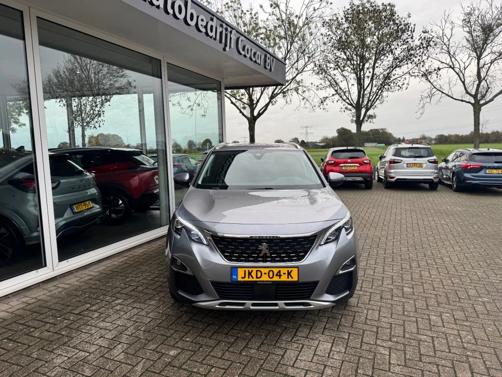 Hoofdafbeelding Peugeot 5008