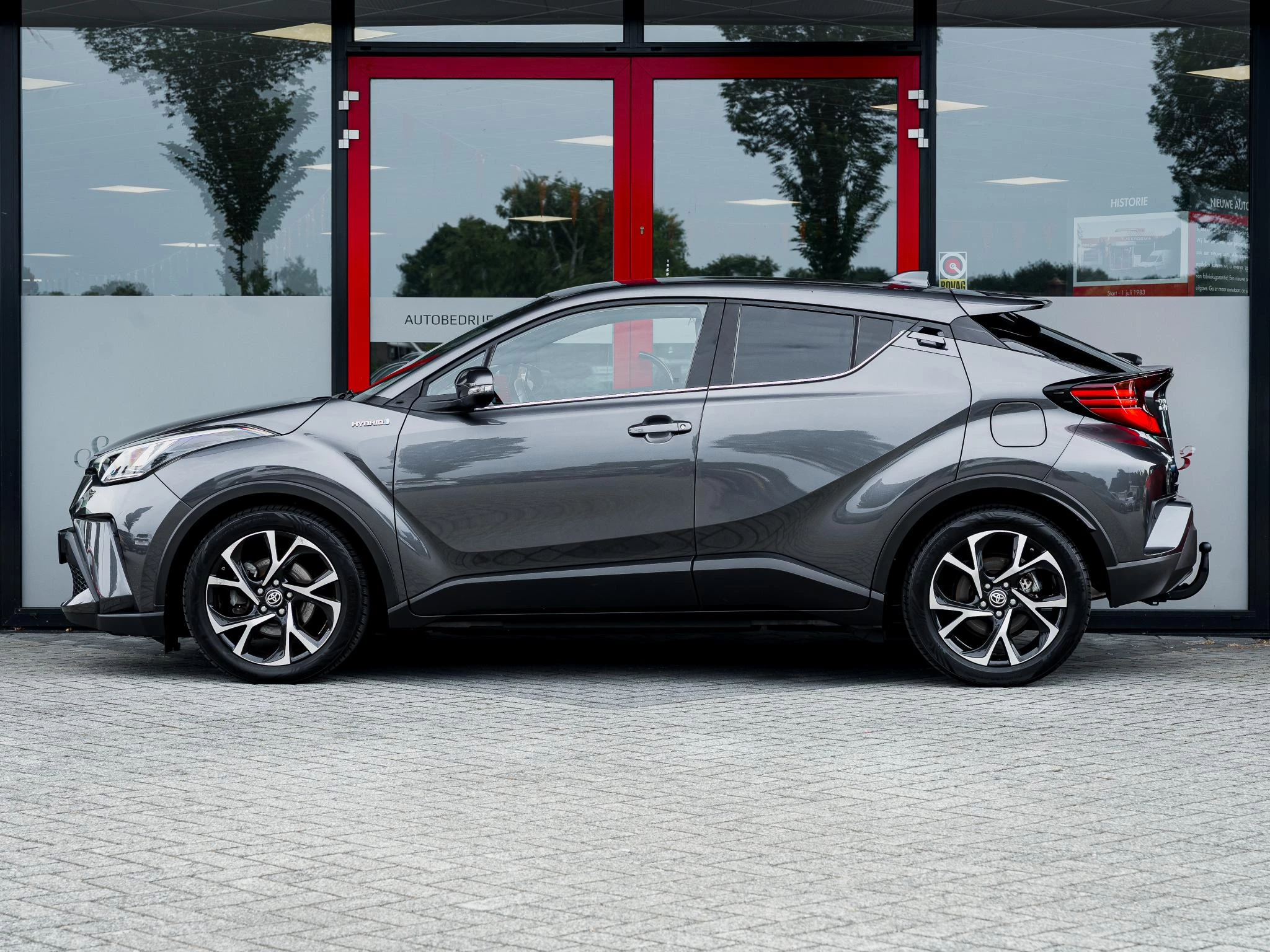 Hoofdafbeelding Toyota C-HR