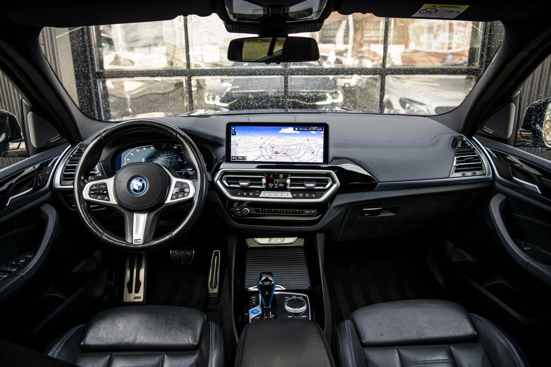 Hoofdafbeelding BMW iX3