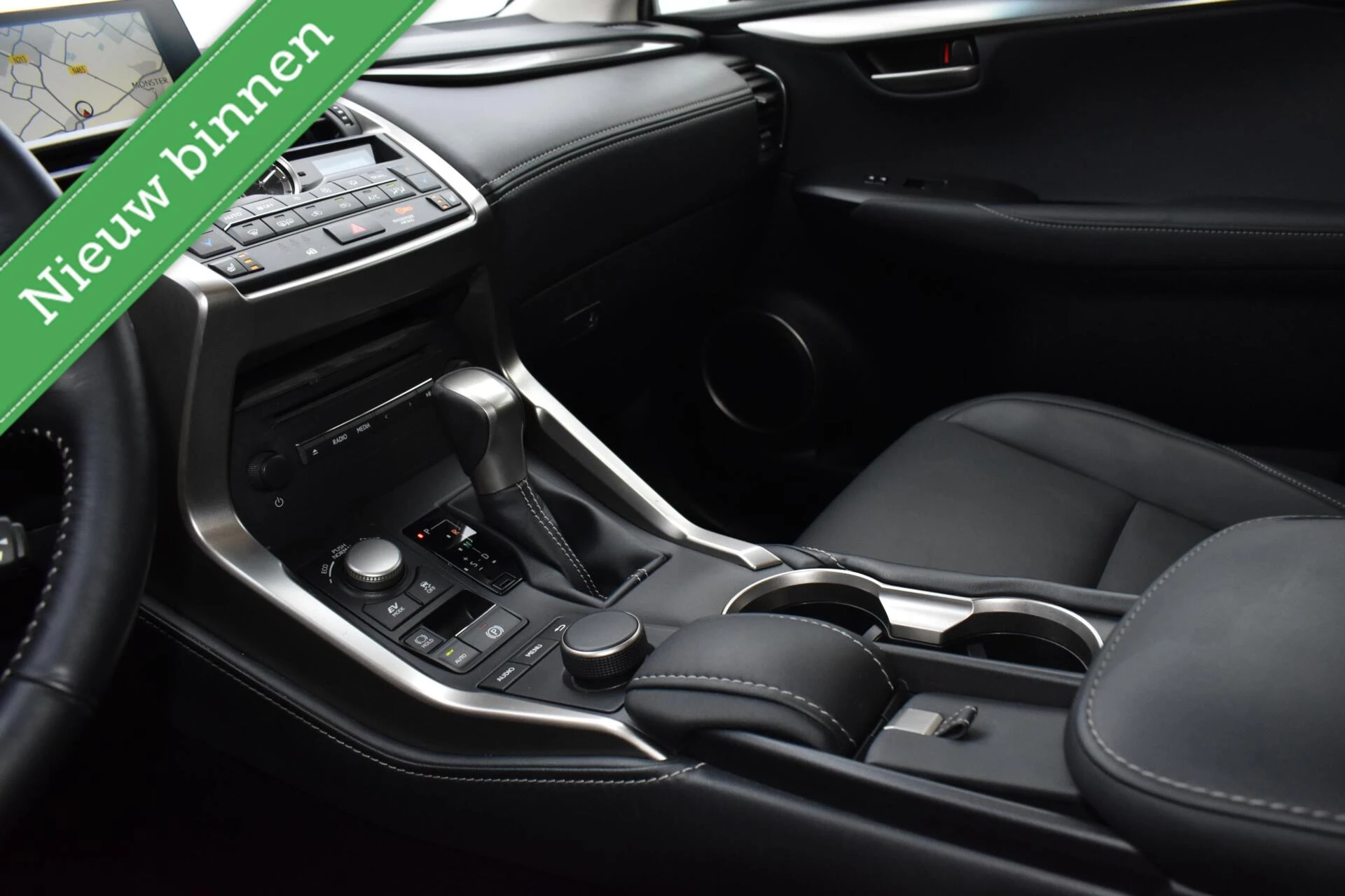 Hoofdafbeelding Lexus NX