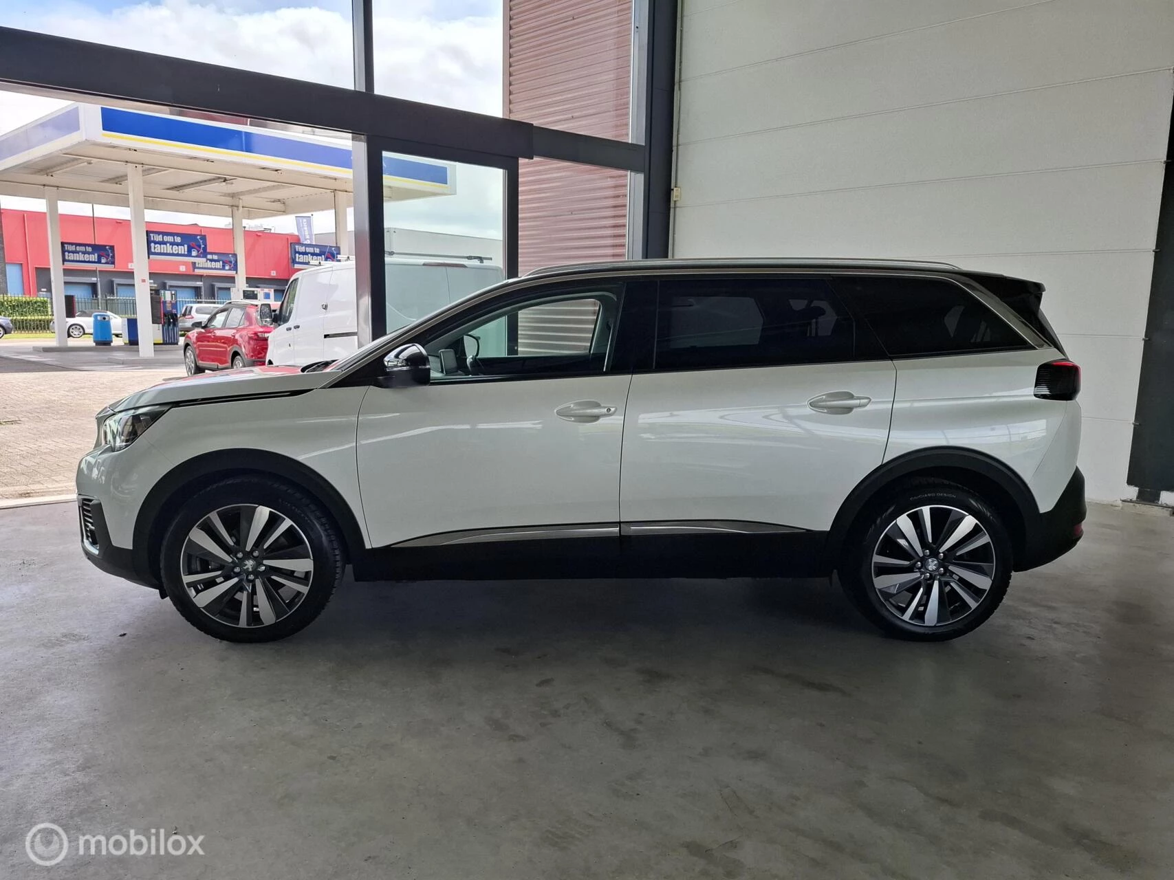 Hoofdafbeelding Peugeot 5008