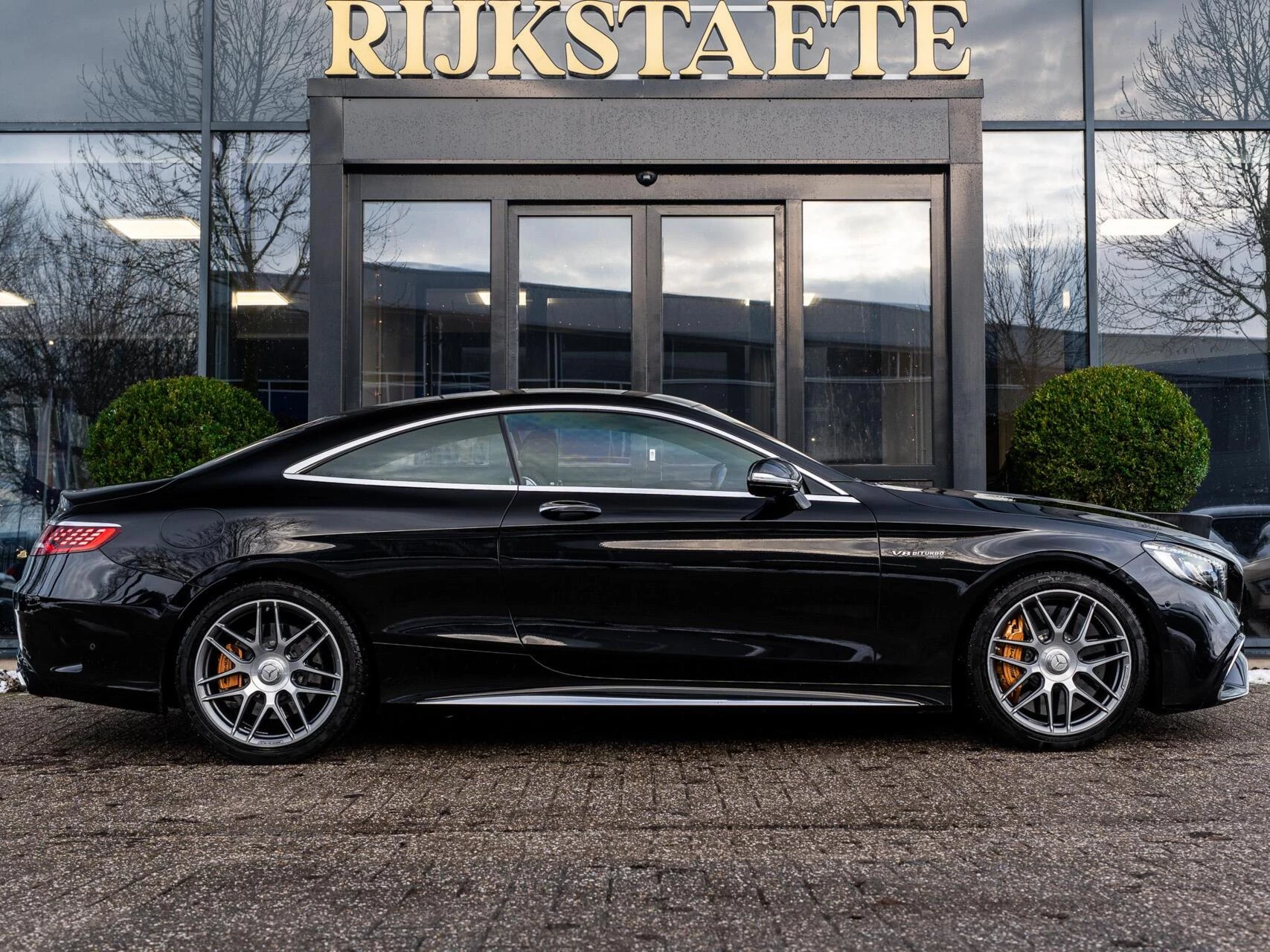 Hoofdafbeelding Mercedes-Benz S-Klasse