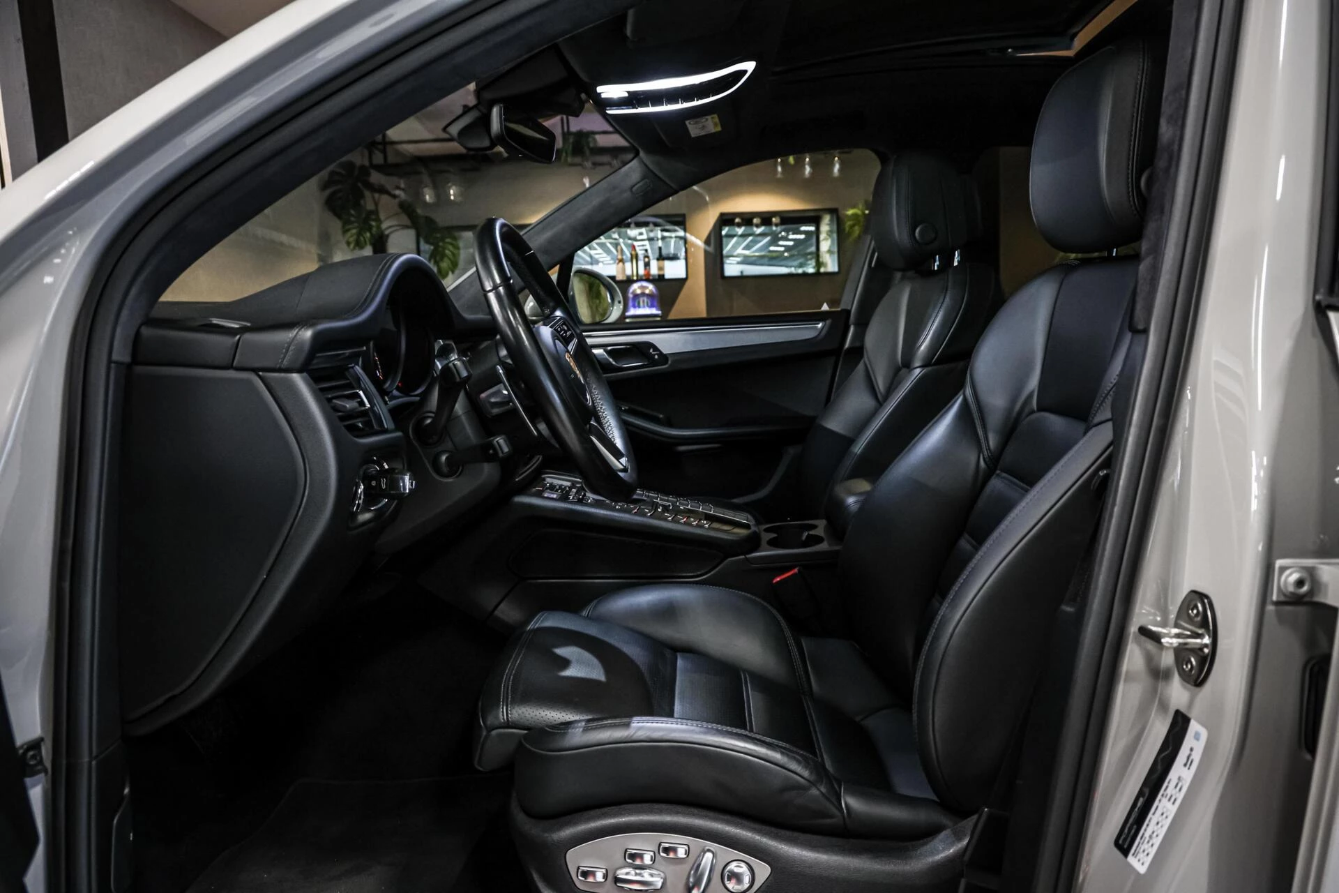 Hoofdafbeelding Porsche Macan