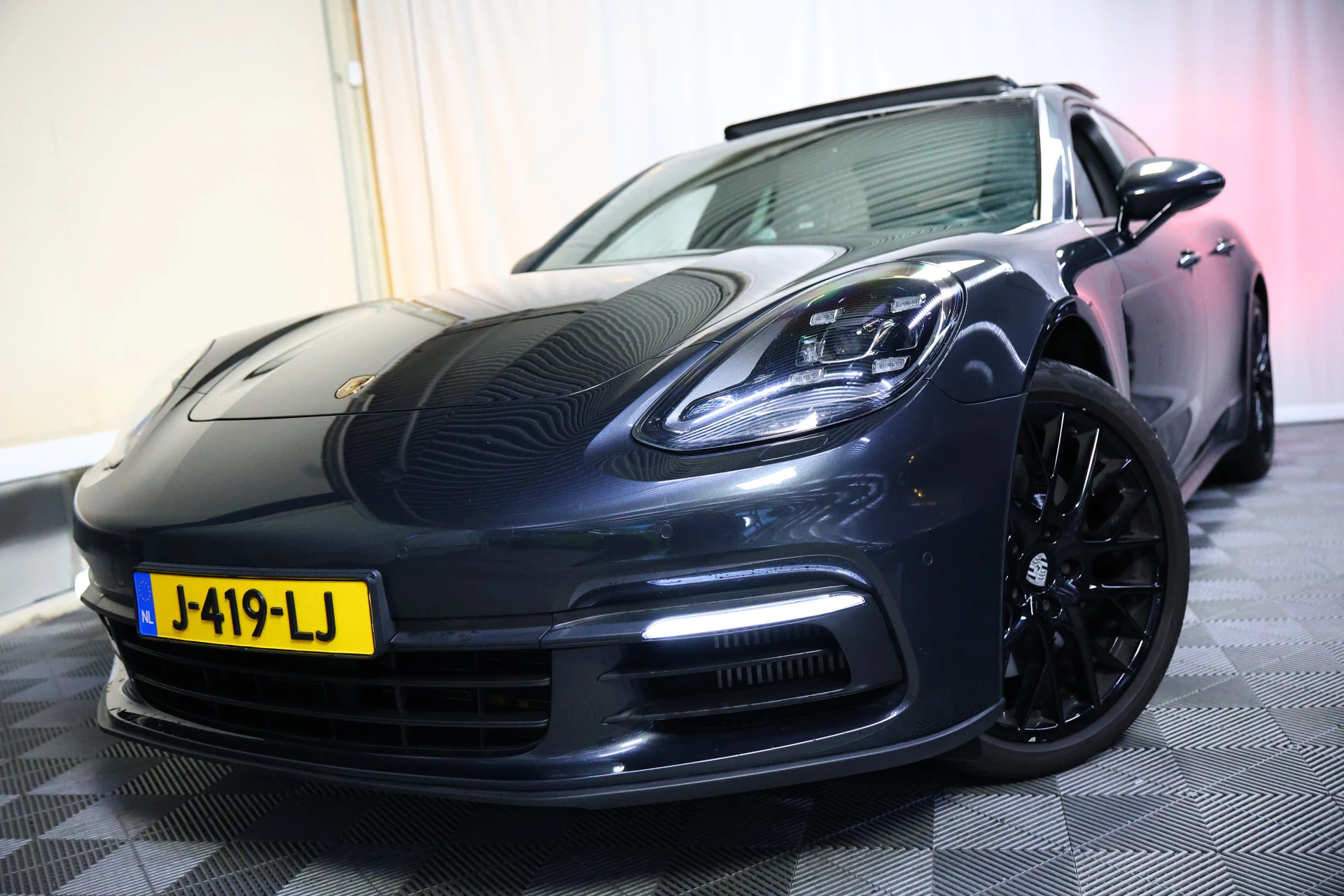 Hoofdafbeelding Porsche Panamera