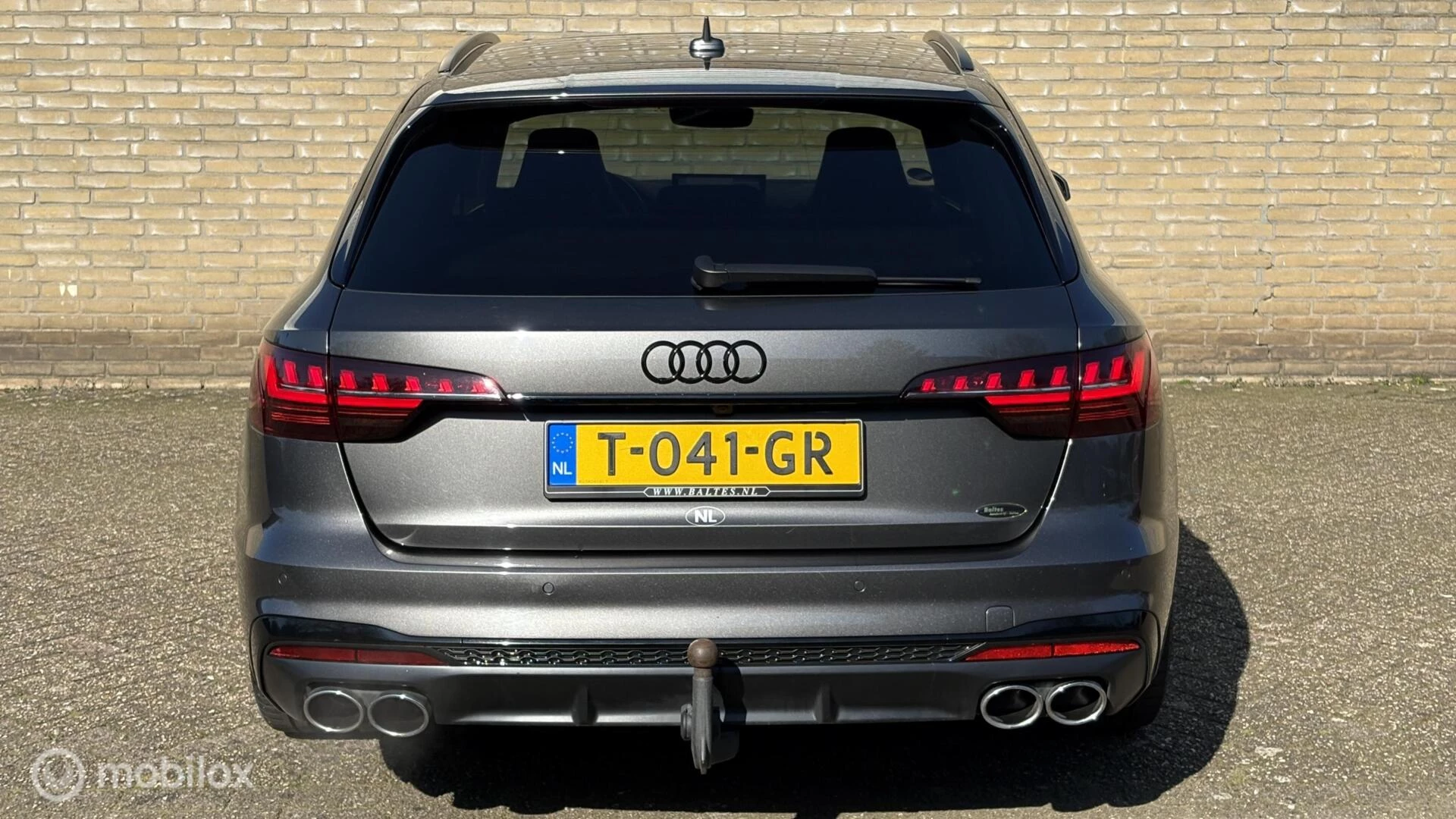 Hoofdafbeelding Audi S4