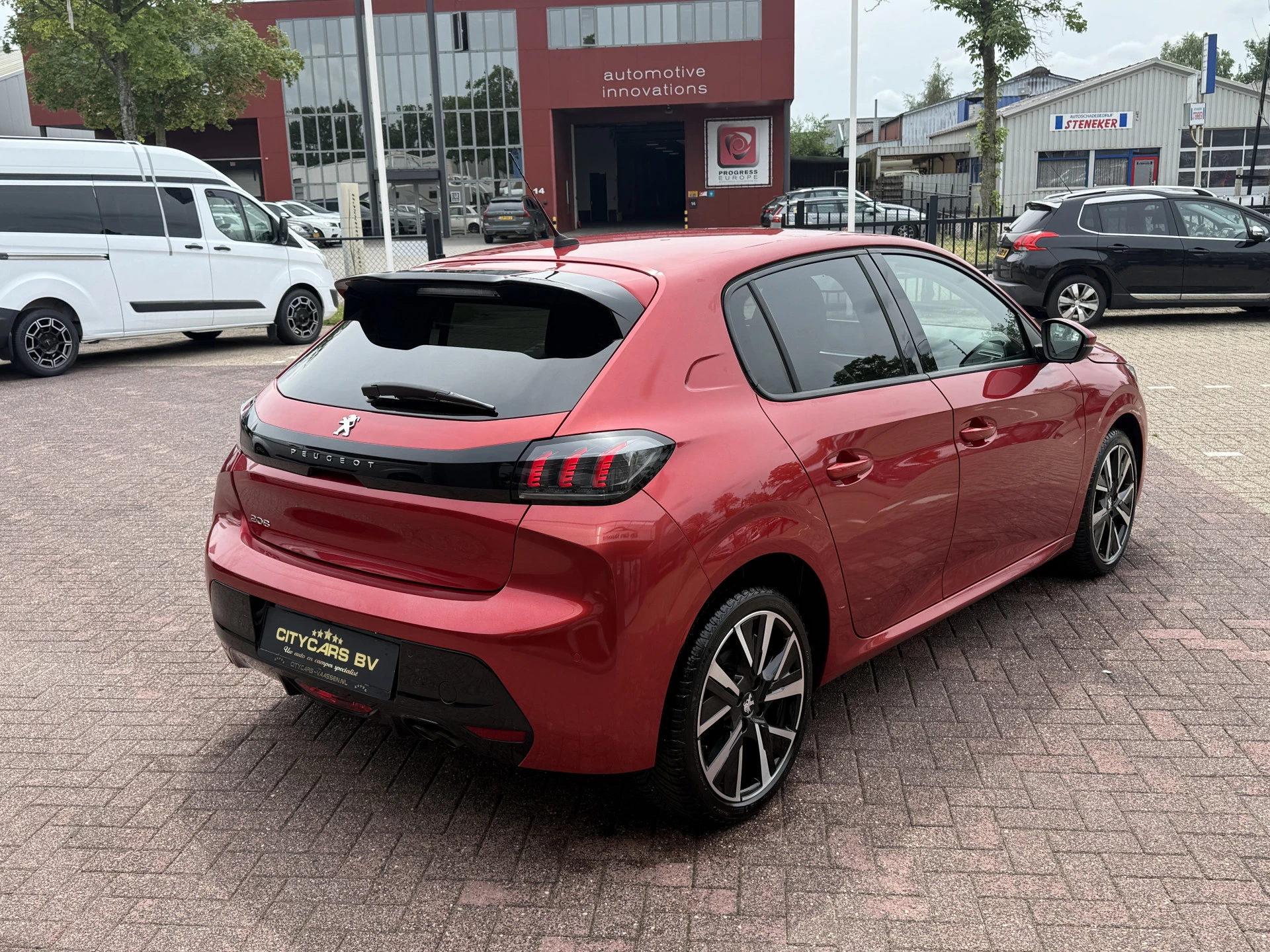 Hoofdafbeelding Peugeot 208